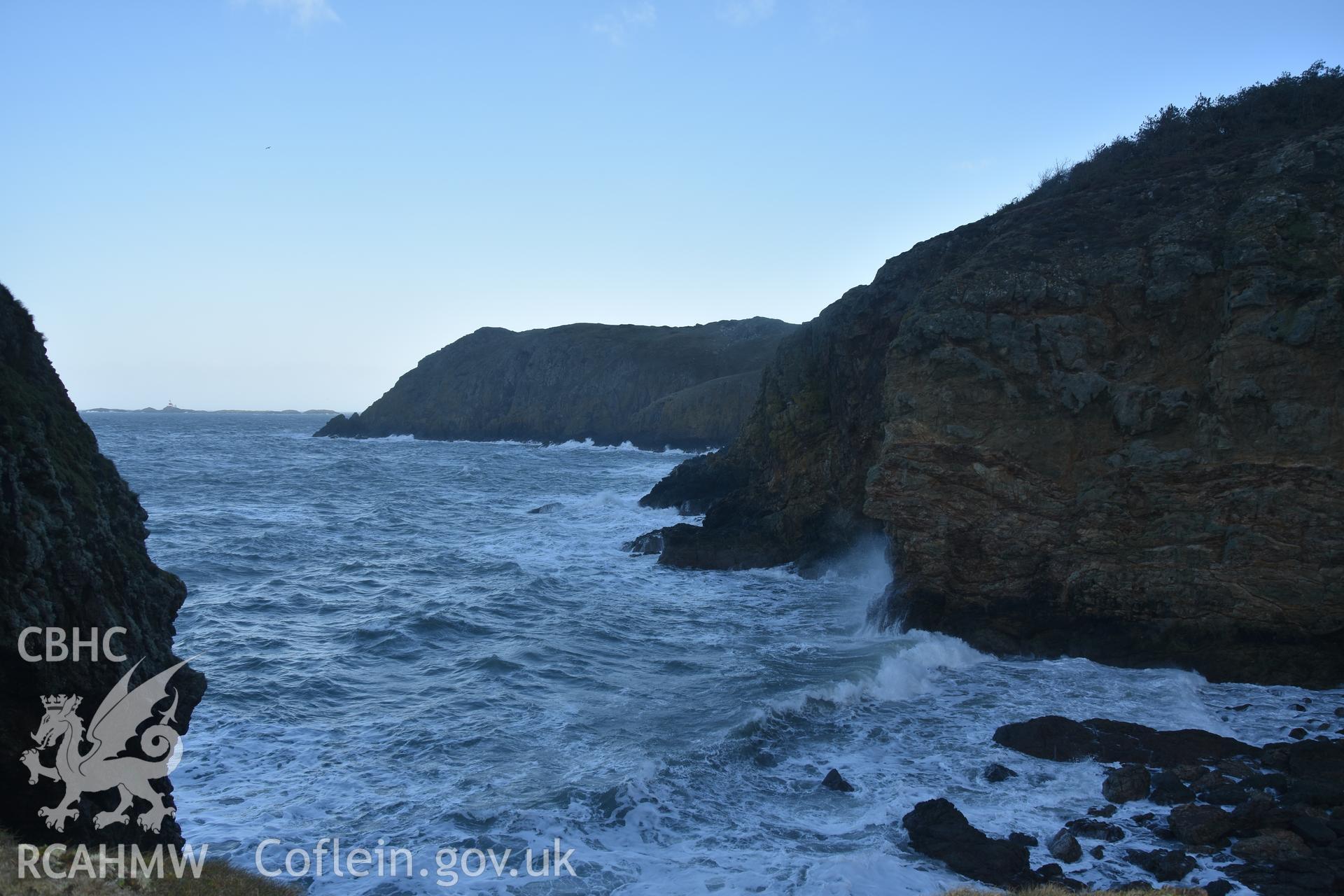Carmel Head general shot Taken by Lou Barker. Produced with EU funds through the Ireland Wales Co-operation Programme 2014-2023. All material made freely available through the Open Government Licence.