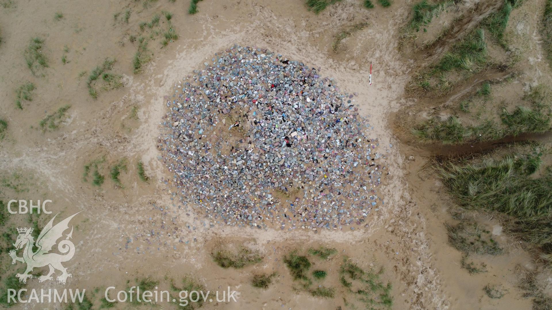 Dobby's Grave, overhead view, north is to the top of the image.