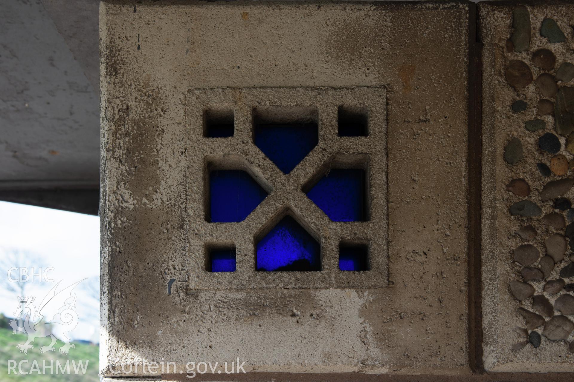 Promade Shelter, detail cast concrete brickwork Taken by Susan Fielding.