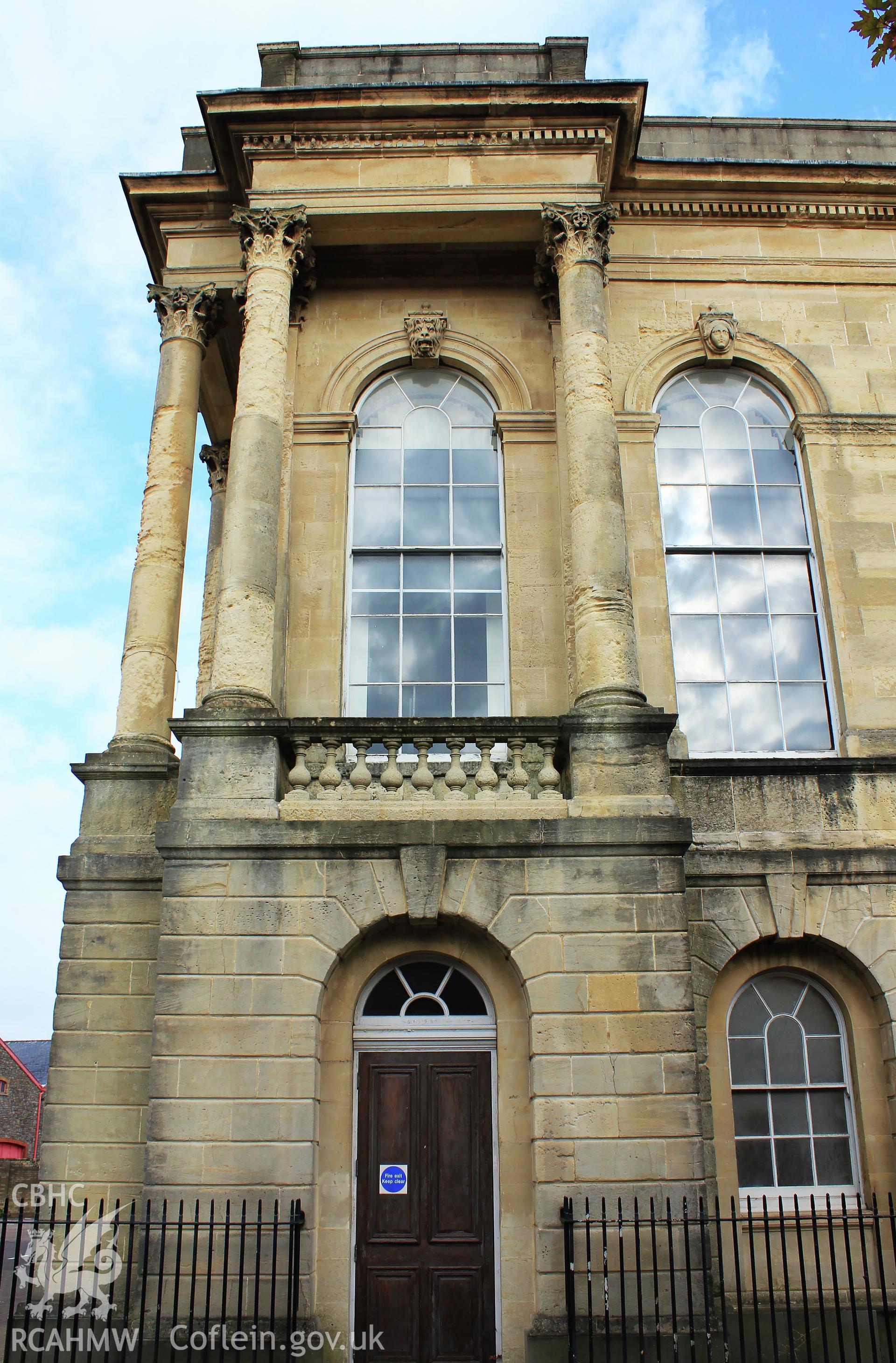 Former Swansea Town Hall (now Dylan Thomas Centre). South west corner door and columns Taken by Meilyr Powel.