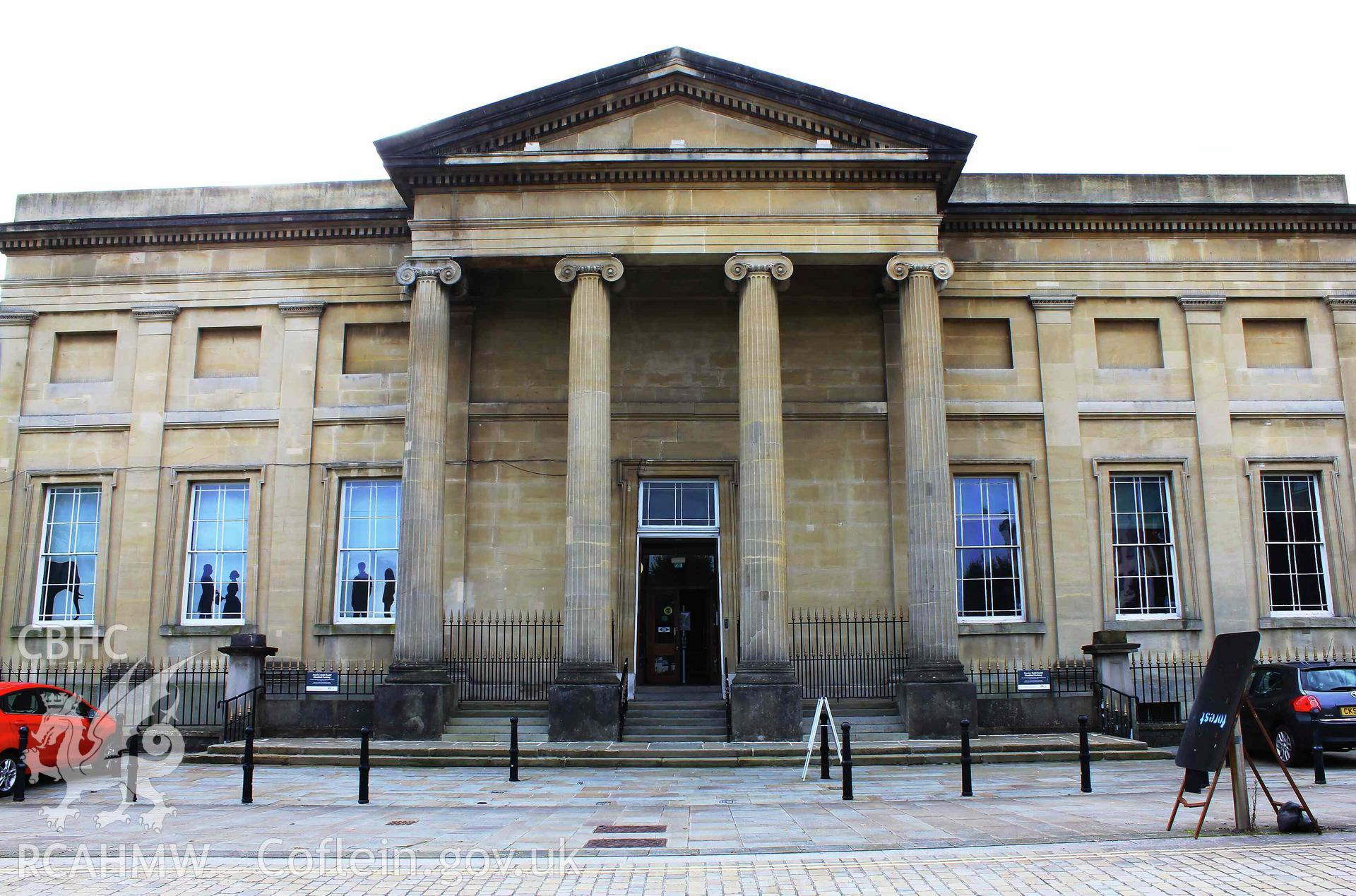 Swansea Museum (Royal Institution of South Wales) front. East face Taken by Meilyr Powel.