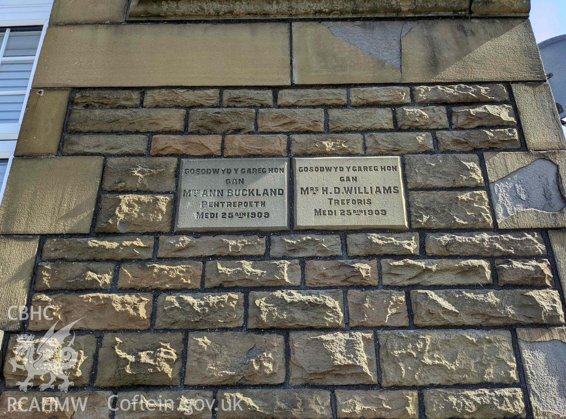 Foundation stones: Mrs Ann Buckland Pentrepoeth and Mrs H. D. Williams Treforris. 25 September 1909 Taken by Meilyr Powel.