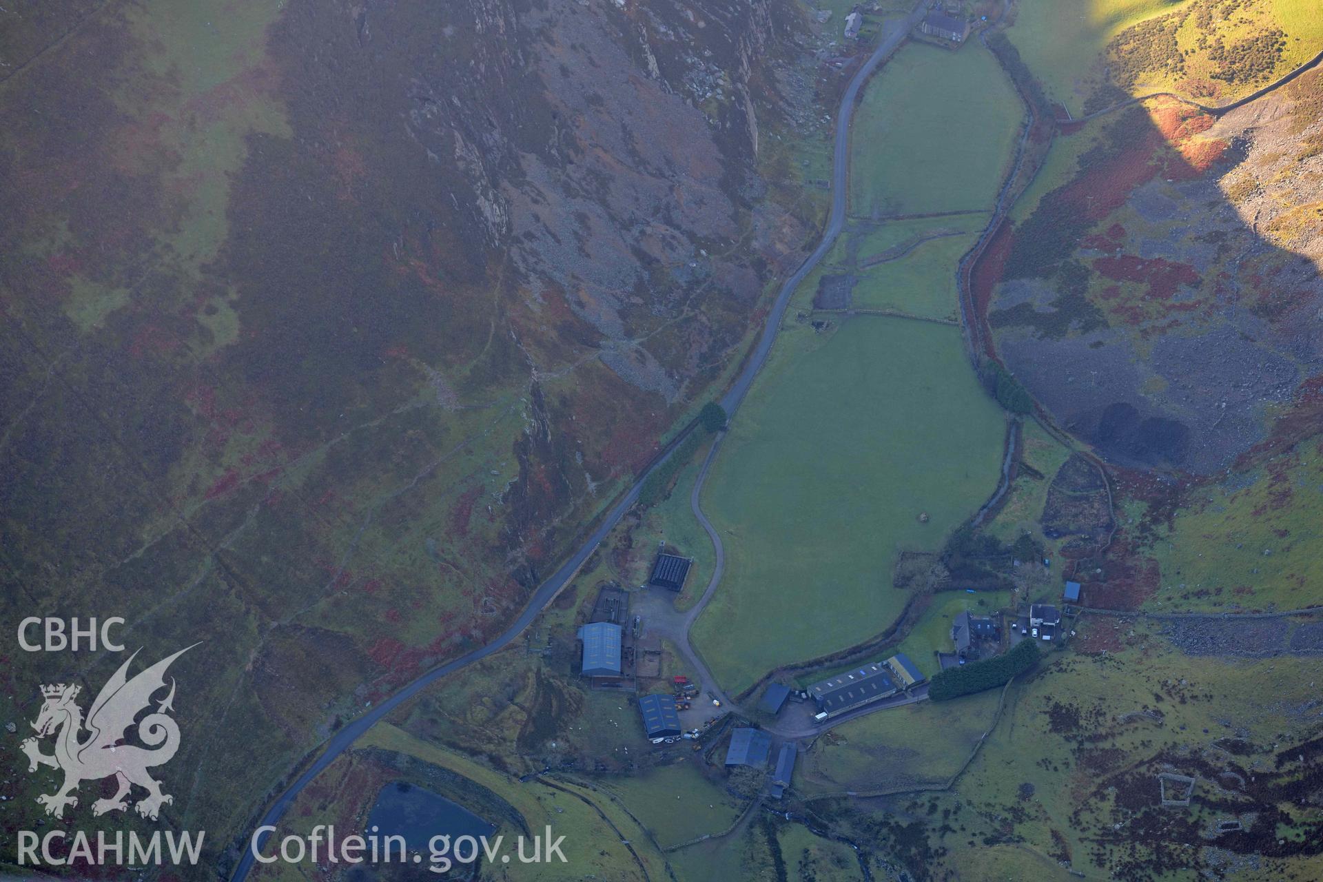 Oblique aerial photograph of Drws y Coed copper mine taken during the Royal Commission
