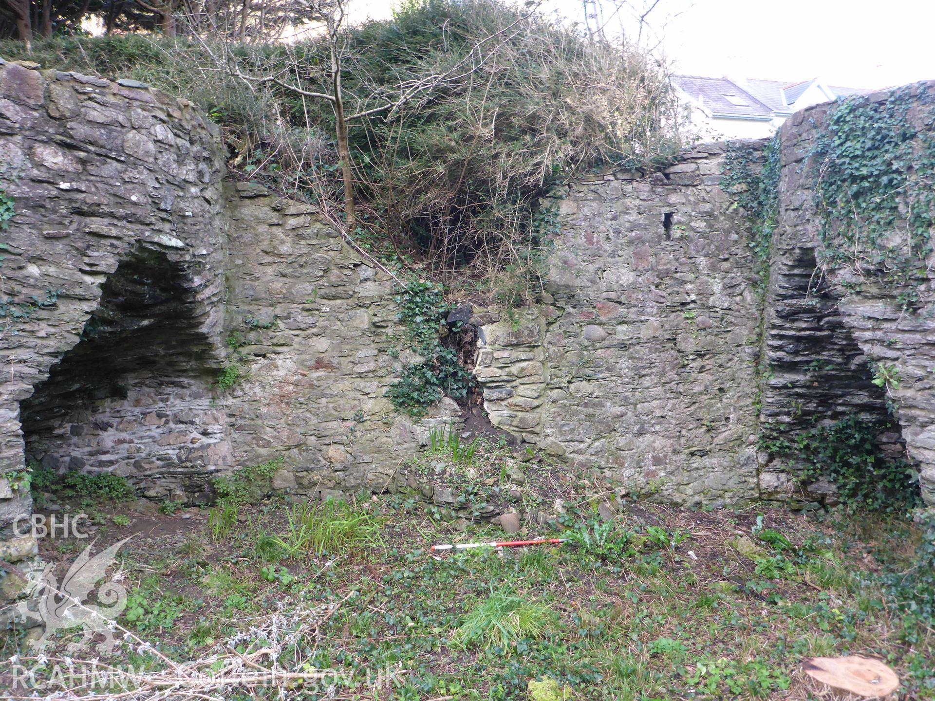 Fishguard Lime Kiln 1 (left) and 2 (right) with retaining wall in between them. Looking north, scale is 1m.