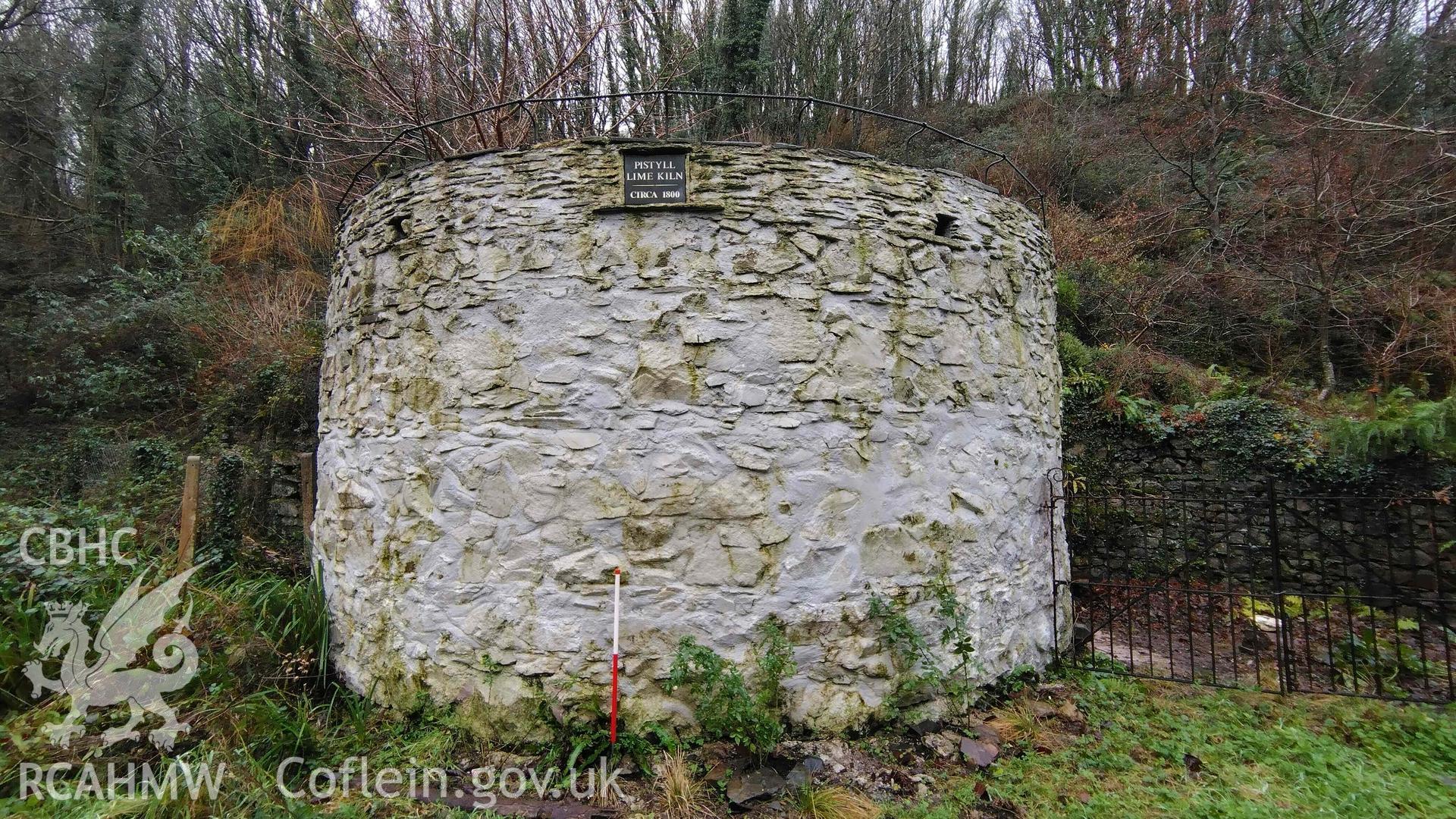 Fishguard Lime Kiln 4, eastern elevation. Scale is 1m.