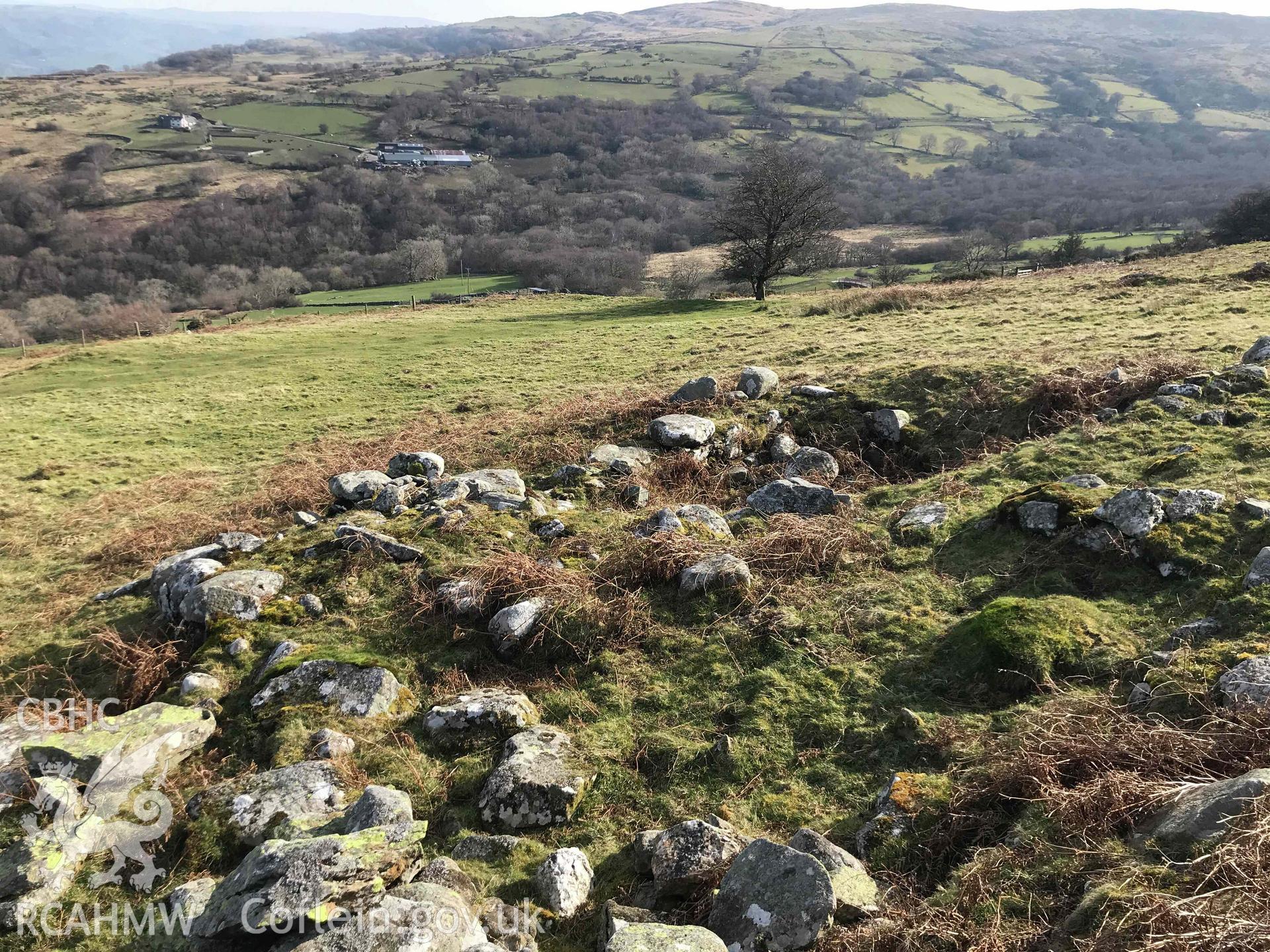 Digital photograph of Ardda long hut, produced by Paul Davis in 2020