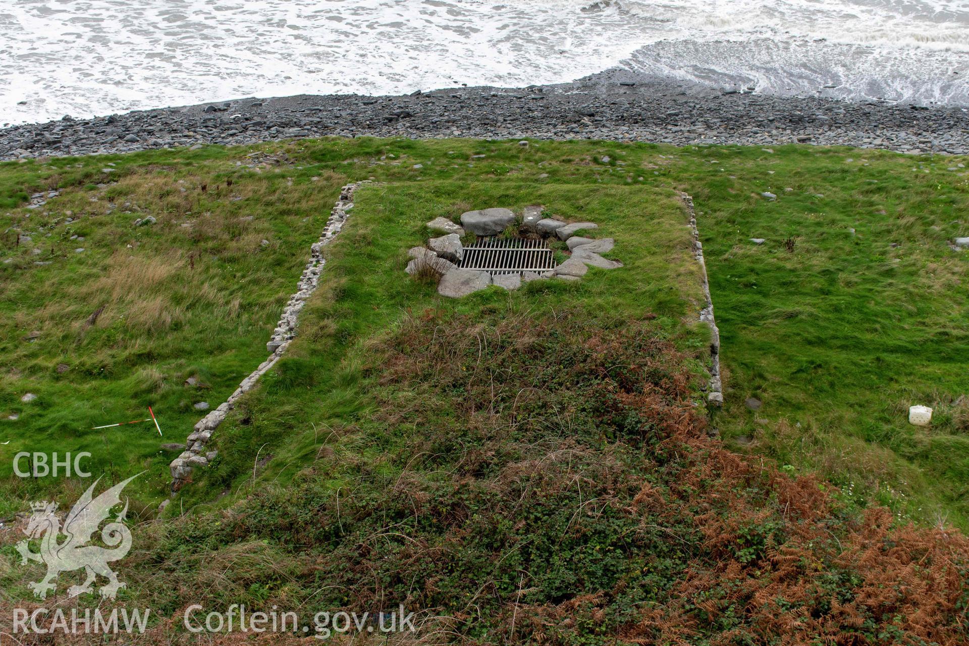 Wallog Limekiln. Top and crucible from the east.