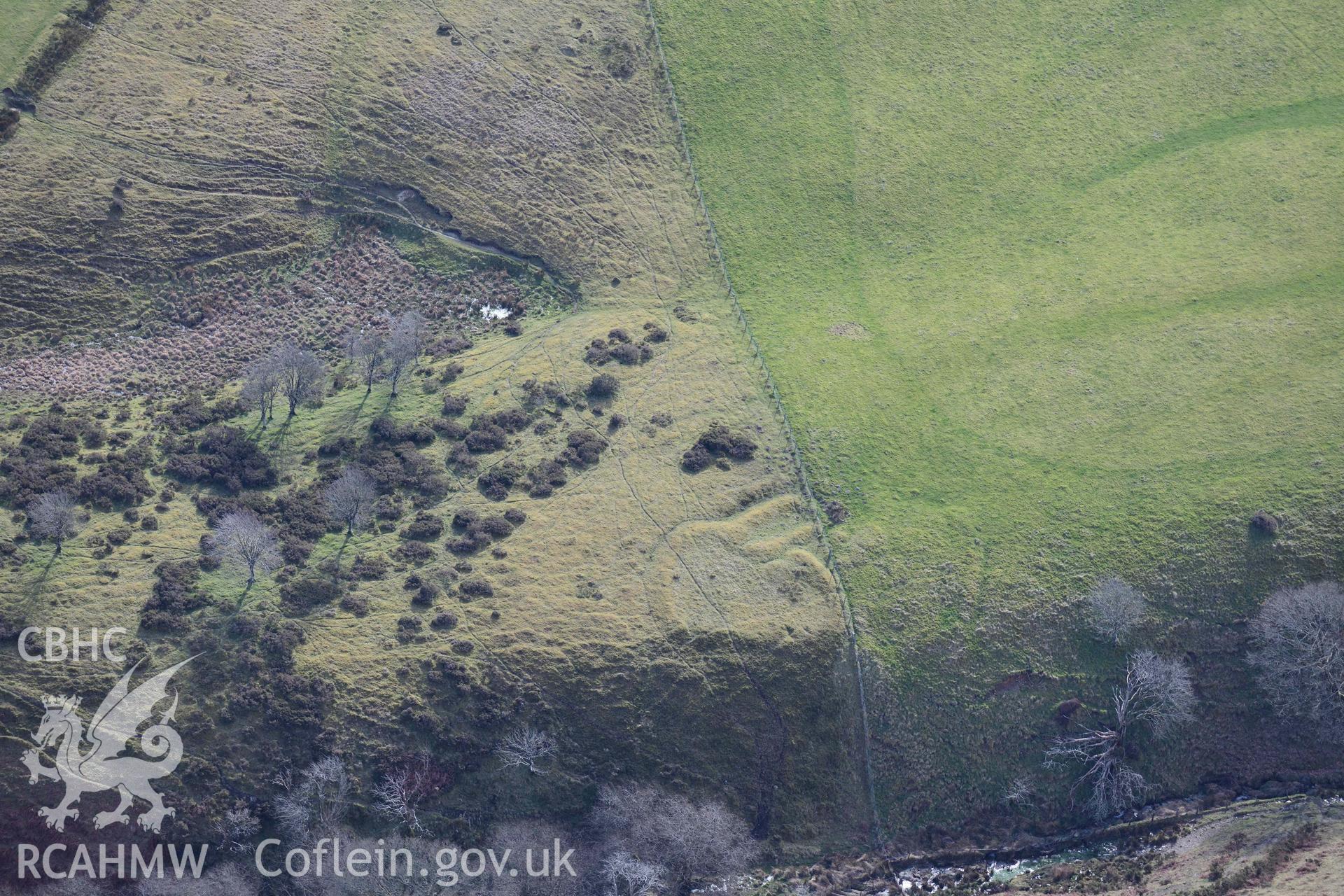 Cwm Sidwal building. Oblique aerial photograph taken during the Royal Commission’s programme of archaeological aerial reconnaissance by Toby Driver on 14 March 2022.
