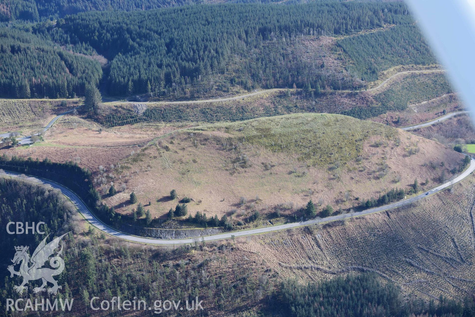 Sugar Loaf hillfort. Oblique aerial photograph taken during the Royal Commission’s programme of archaeological aerial reconnaissance by Toby Driver on 14 March 2022.