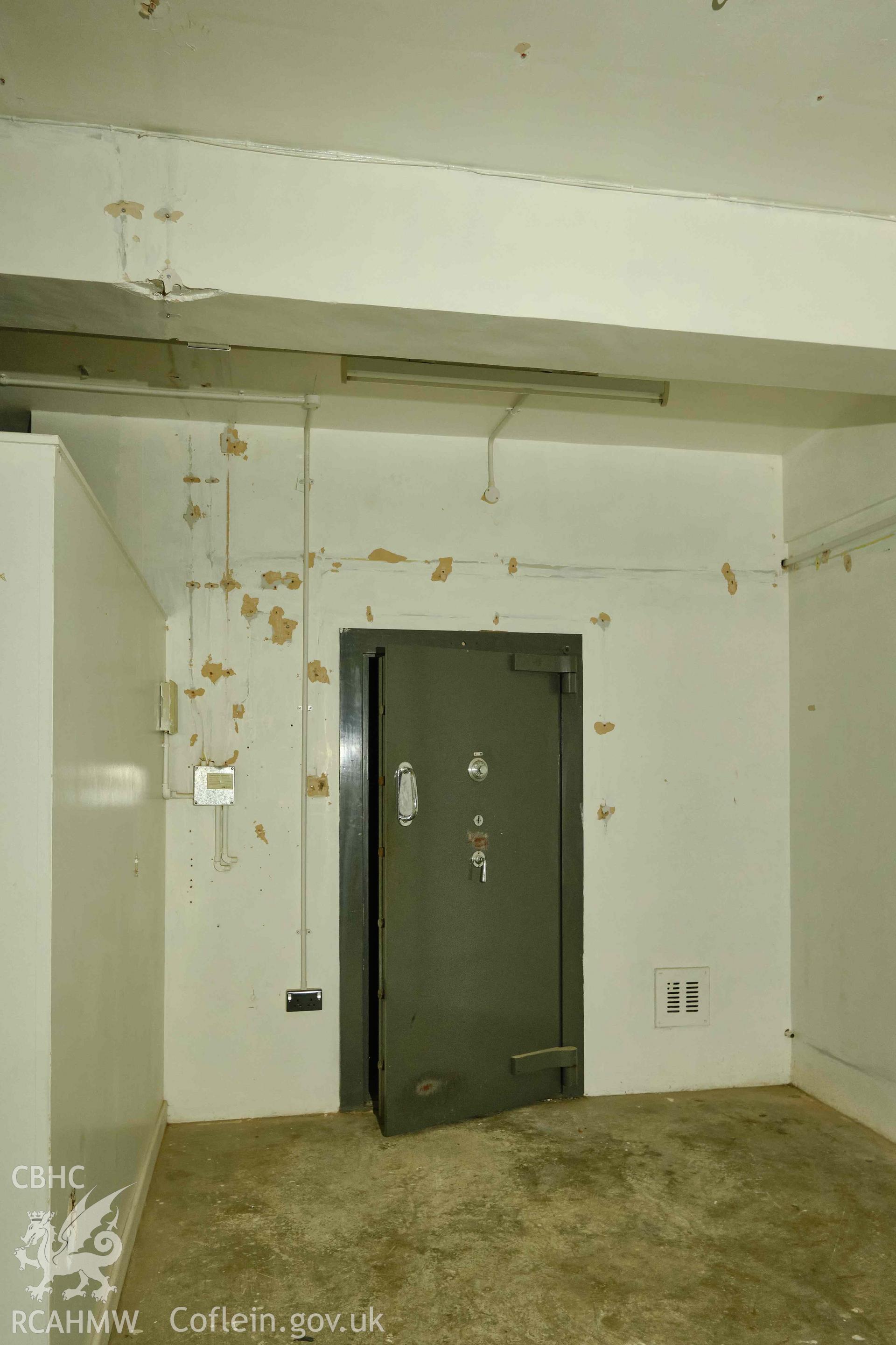 Room B.13 looking NE to strong room (B.14) door