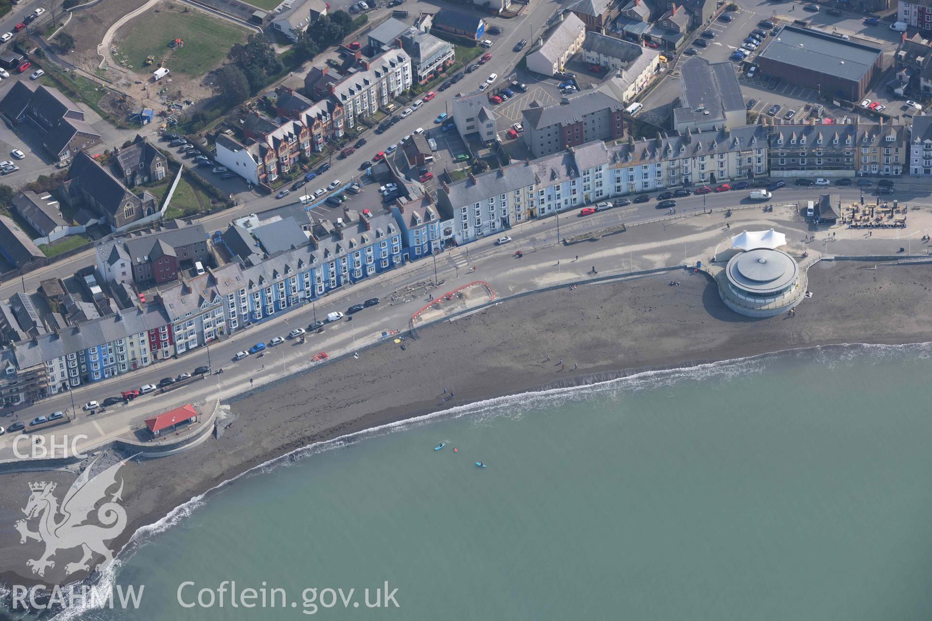 Aberystwyth Bandstand and promenade. Oblique aerial photographs taken during the Royal Commission’s programme of archaeological aerial reconnaissance by Toby Driver on 25 March 2022.