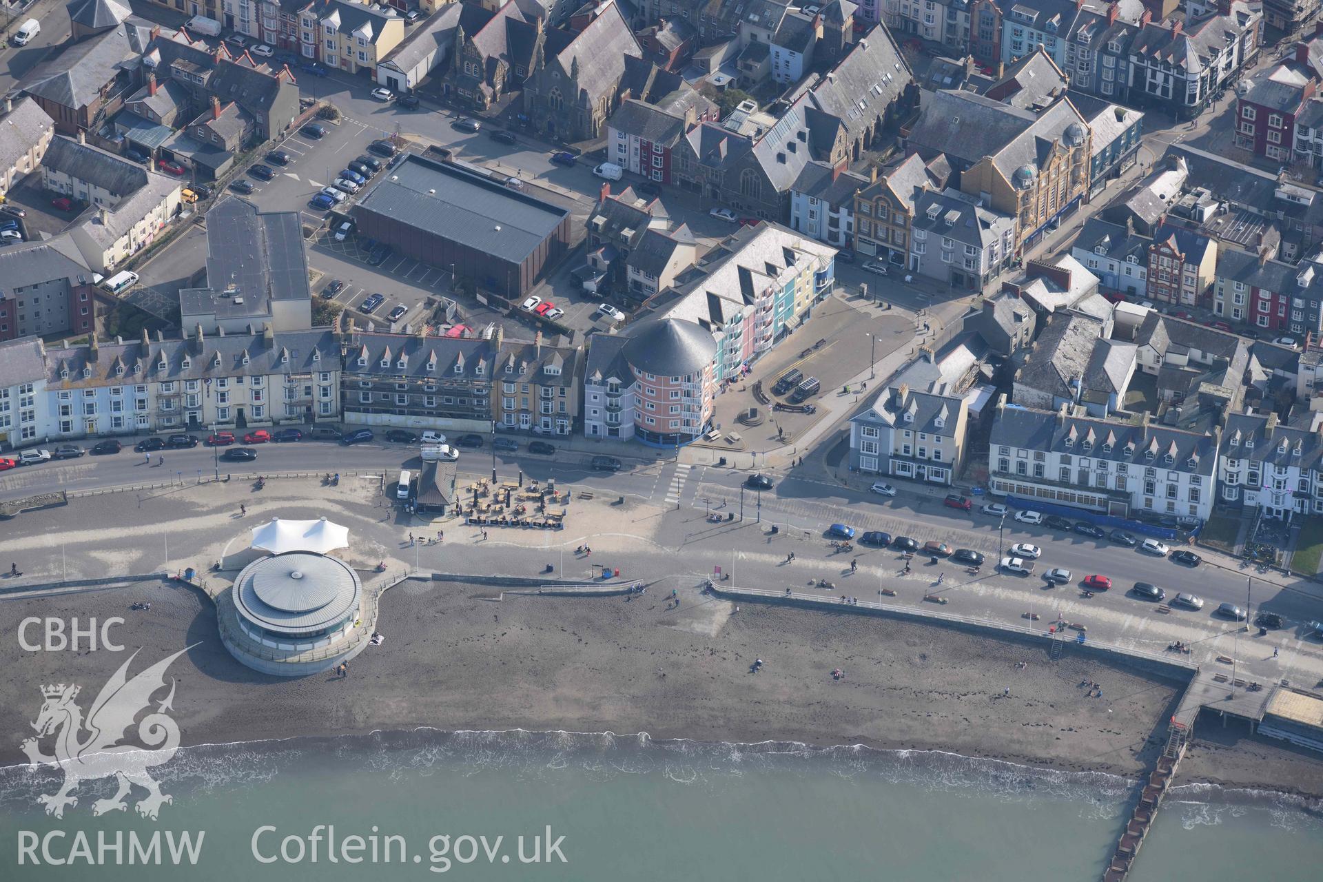 Aberystwyth Bandstand and promenade. Oblique aerial photographs taken during the Royal Commission’s programme of archaeological aerial reconnaissance by Toby Driver on 25 March 2022.