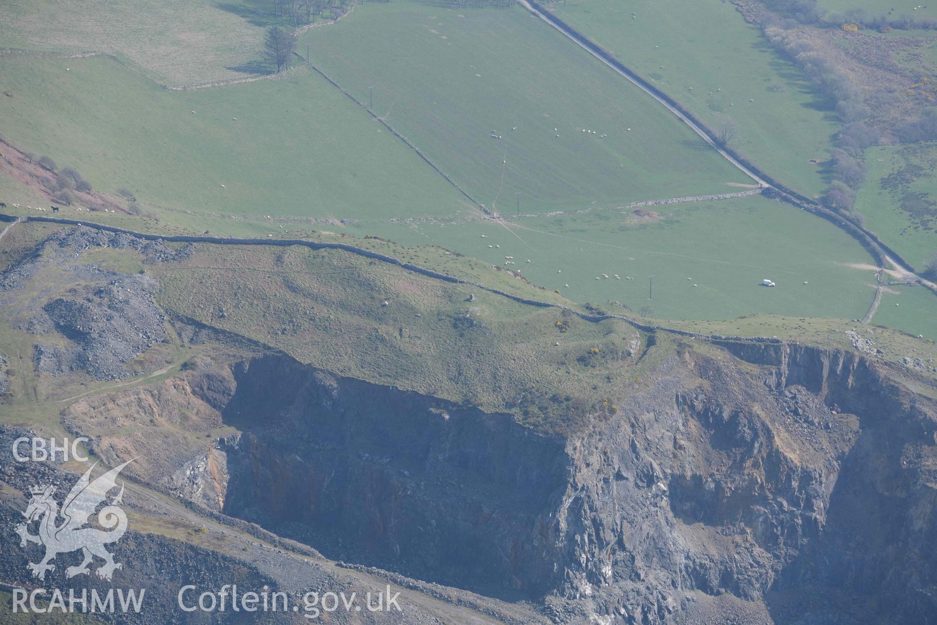 Tal y Gareg Hillfort. Oblique aerial photographs taken during the Royal Commission’s programme of archaeological aerial reconnaissance by Toby Driver on 25 March 2022.