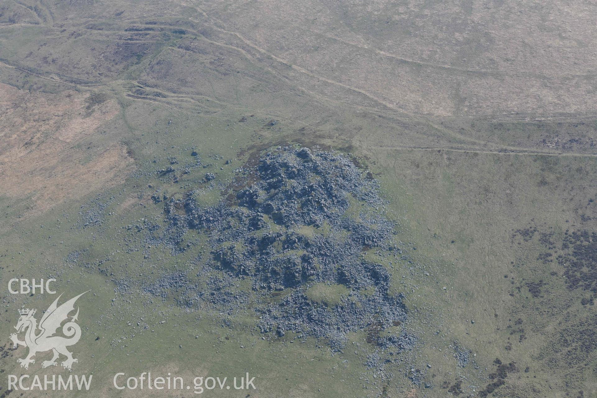 Carn Goedog settlement. Oblique aerial photograph taken during the Royal Commission’s programme of archaeological aerial reconnaissance by Toby Driver on 25 March 2022.