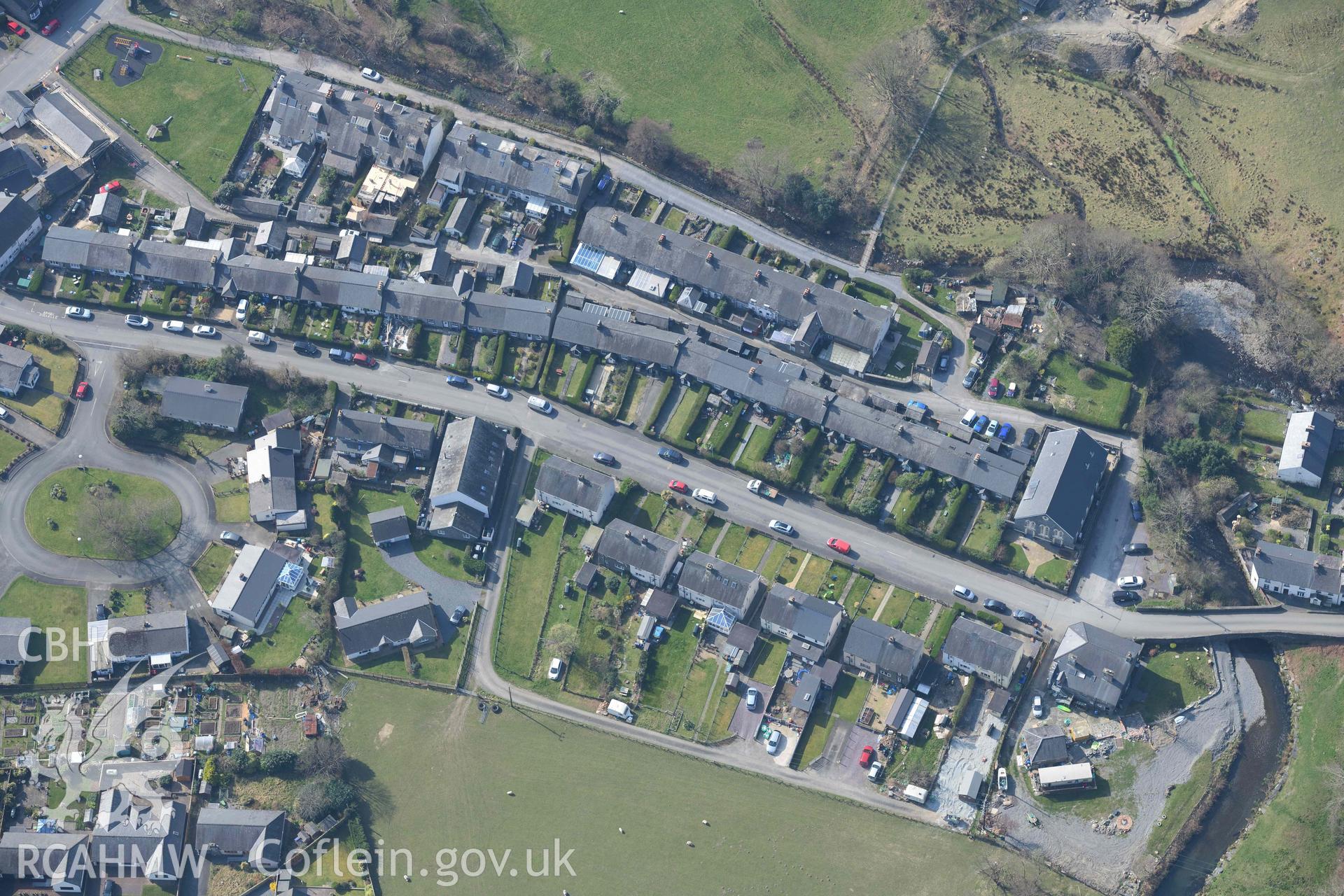 Abergynolwyn. Oblique aerial photograph taken during the Royal Commission’s programme of archaeological aerial reconnaissance by Toby Driver on 25 March 2022.