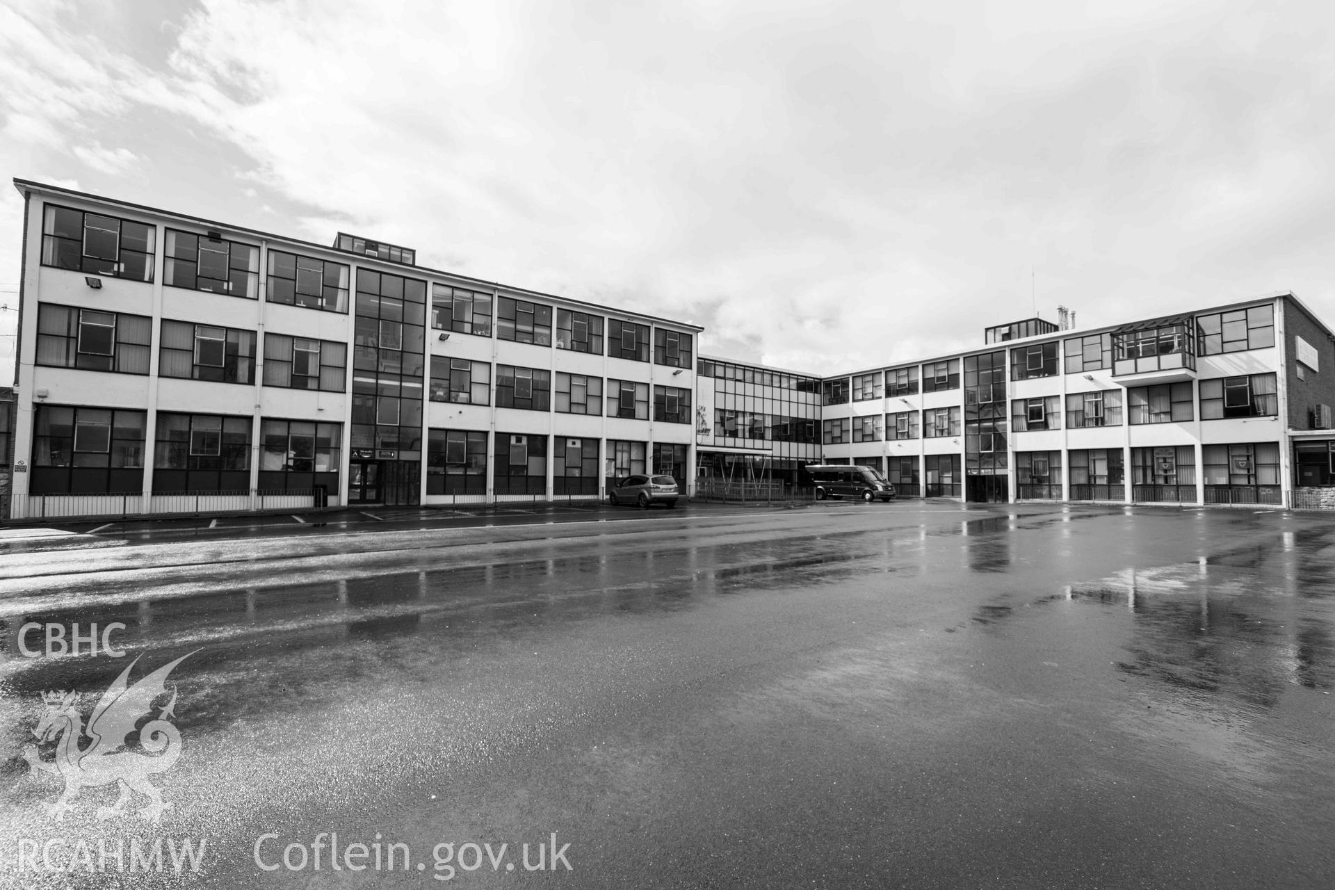 Main car park looking west towards main entrance. Black and white. Ysgol David Hughes