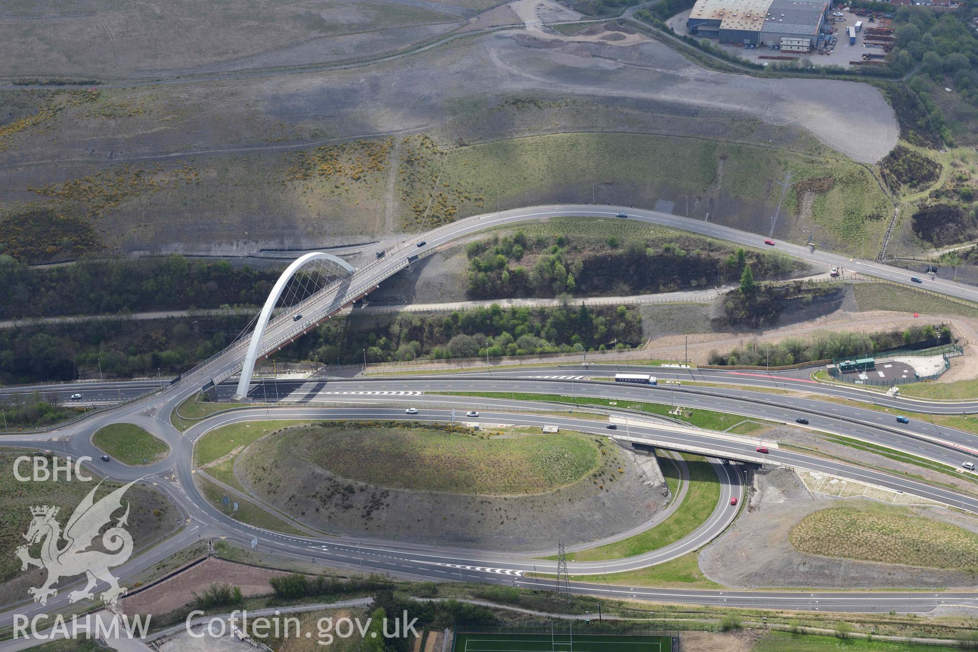 Cwm Clydach, Brynmawr, viaduct and new road junction, A465 Heads of the Valleys. Oblique aerial photograph taken during the Royal Commission's programme of archaeological aerial reconnaissance by Toby Driver on 29 April 2022.