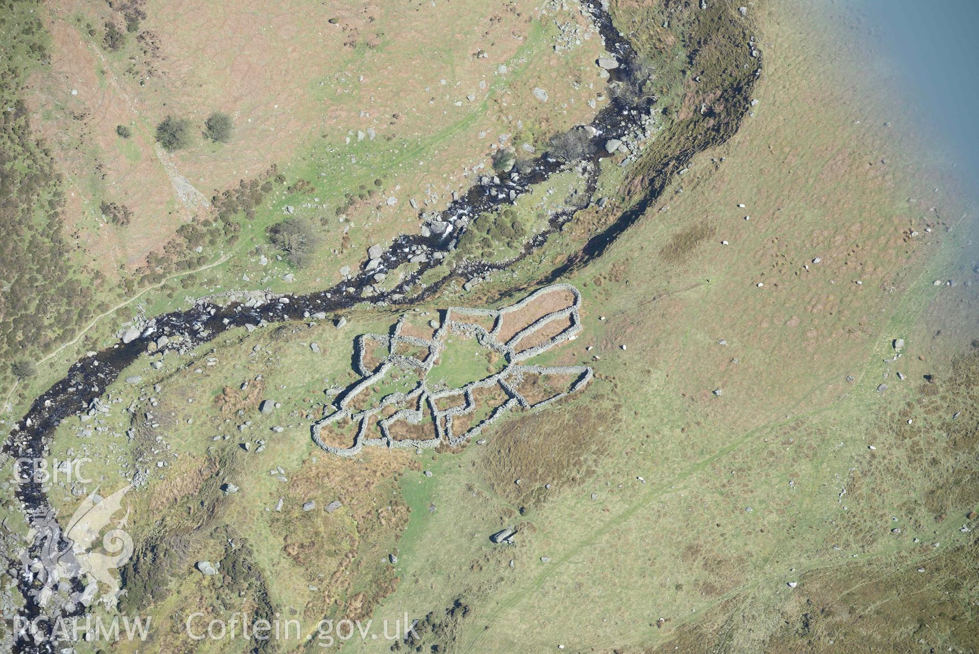 Afon Anafon, sheepfold. Oblique aerial photograph taken during the Royal Commission’s programme of archaeological aerial reconnaissance by Toby Driver on 20 April 2018.