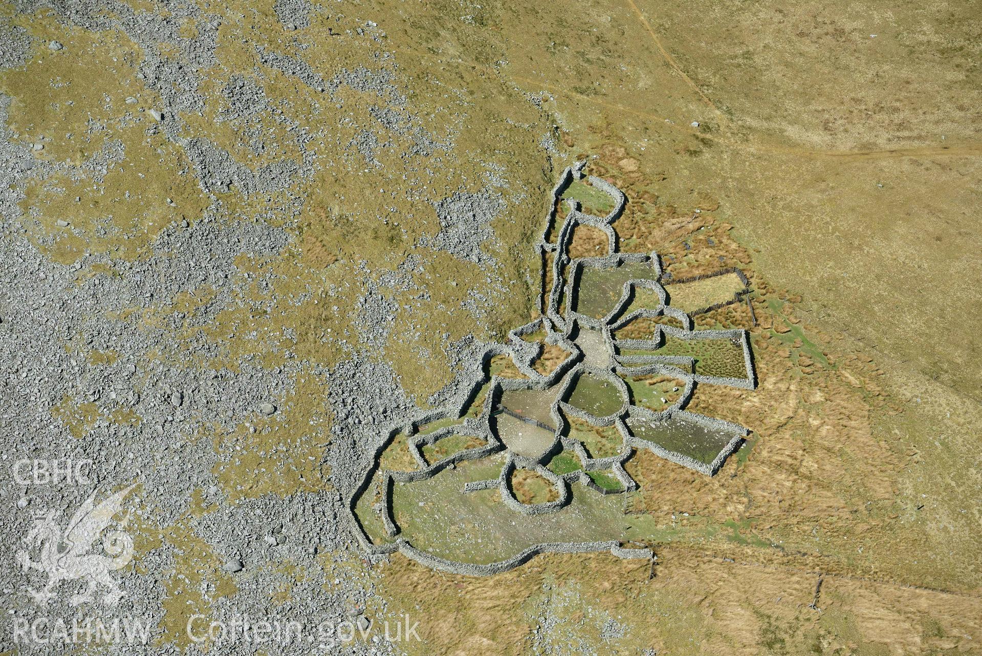 Gyrn, multicellular sheepfold. Oblique aerial photograph taken during the Royal Commission’s programme of archaeological aerial reconnaissance by Toby Driver on 20 April 2018.