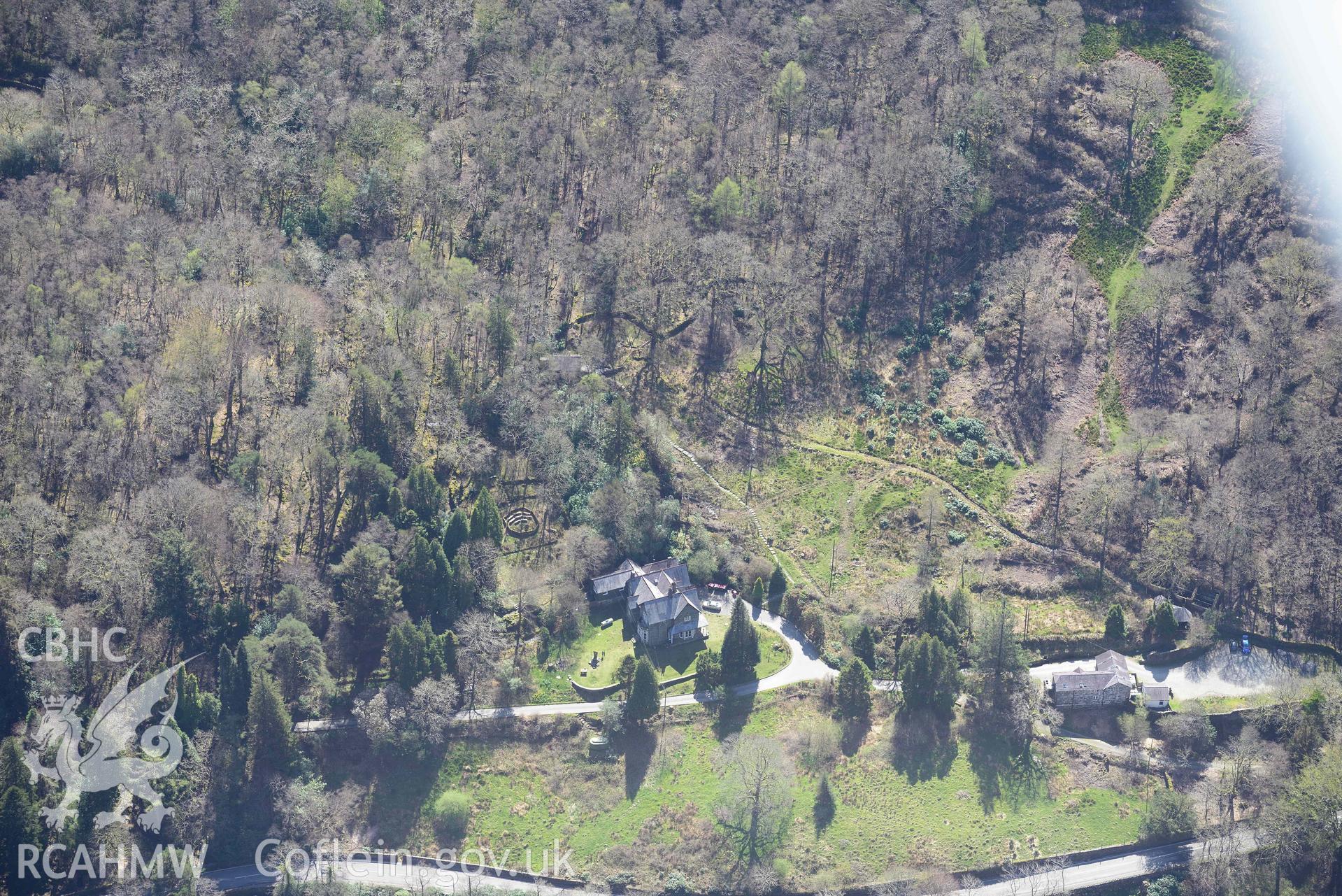 Bryn Gwynant, house and garden. Oblique aerial photograph taken during the Royal Commission’s programme of archaeological aerial reconnaissance by Toby Driver on 20 April 2018.