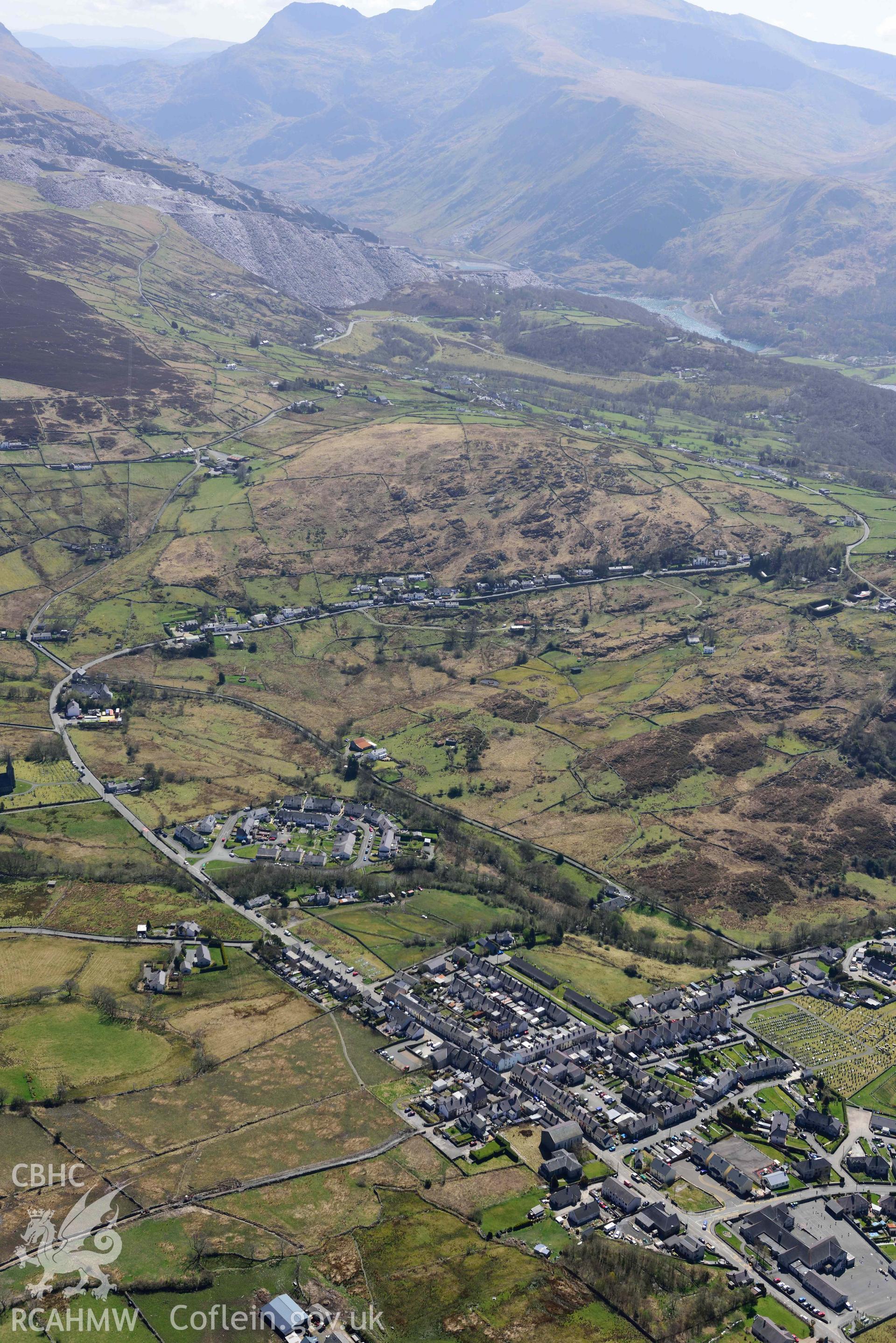 Deiniolen, eastern part of village, from west. Oblique aerial photograph taken during the Royal Commission’s programme of archaeological aerial reconnaissance by Toby Driver on 20 April 2018.