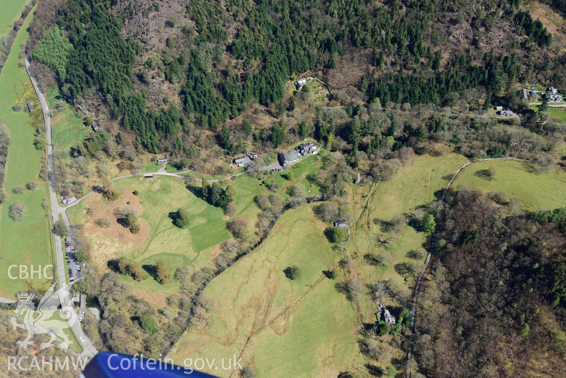 Plas Gwynant Park. Oblique aerial photograph taken during the Royal Commission’s programme of archaeological aerial reconnaissance by Toby Driver on 20 April 2018.