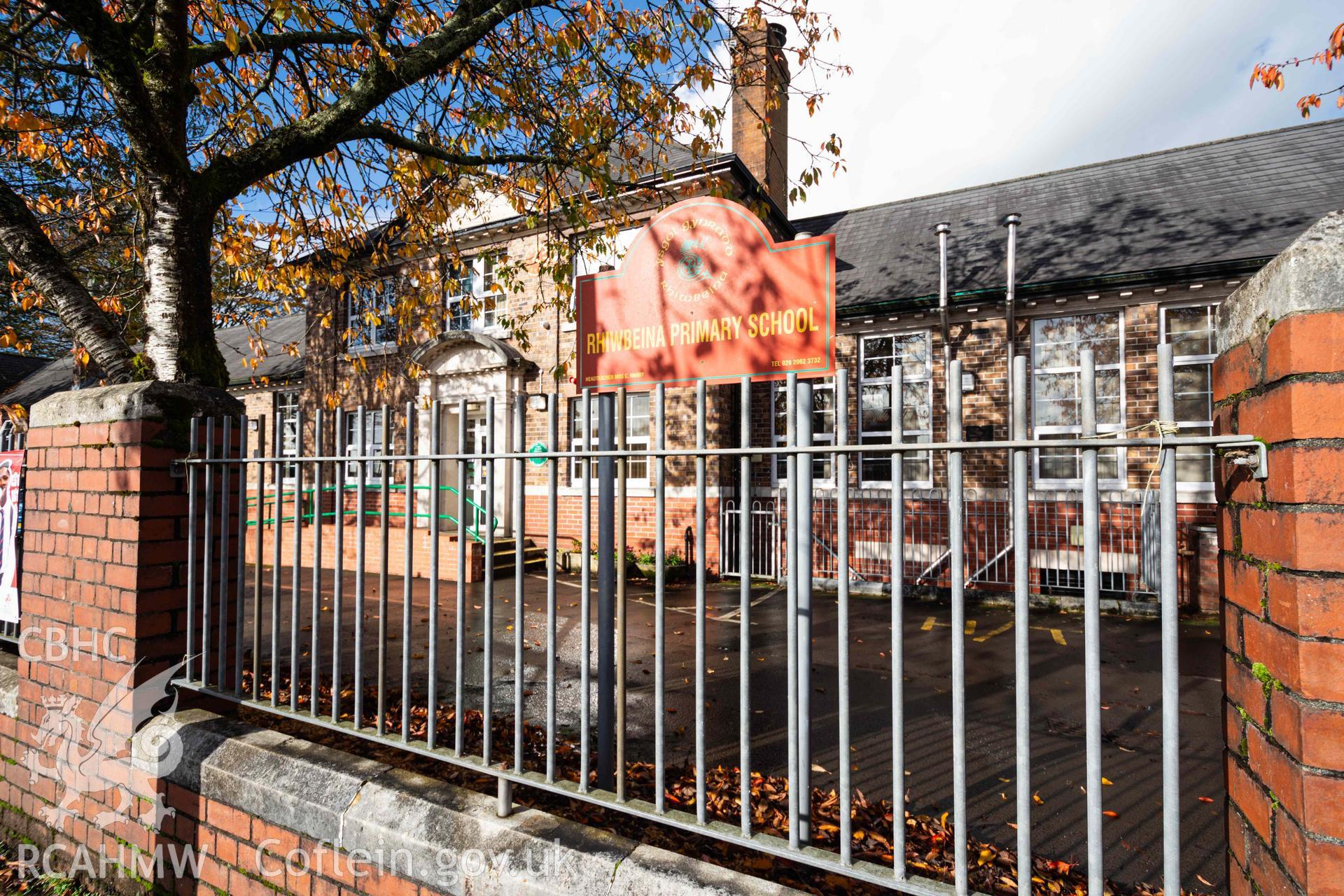 Rhiwbeina Primary School main entrance, railings and sign