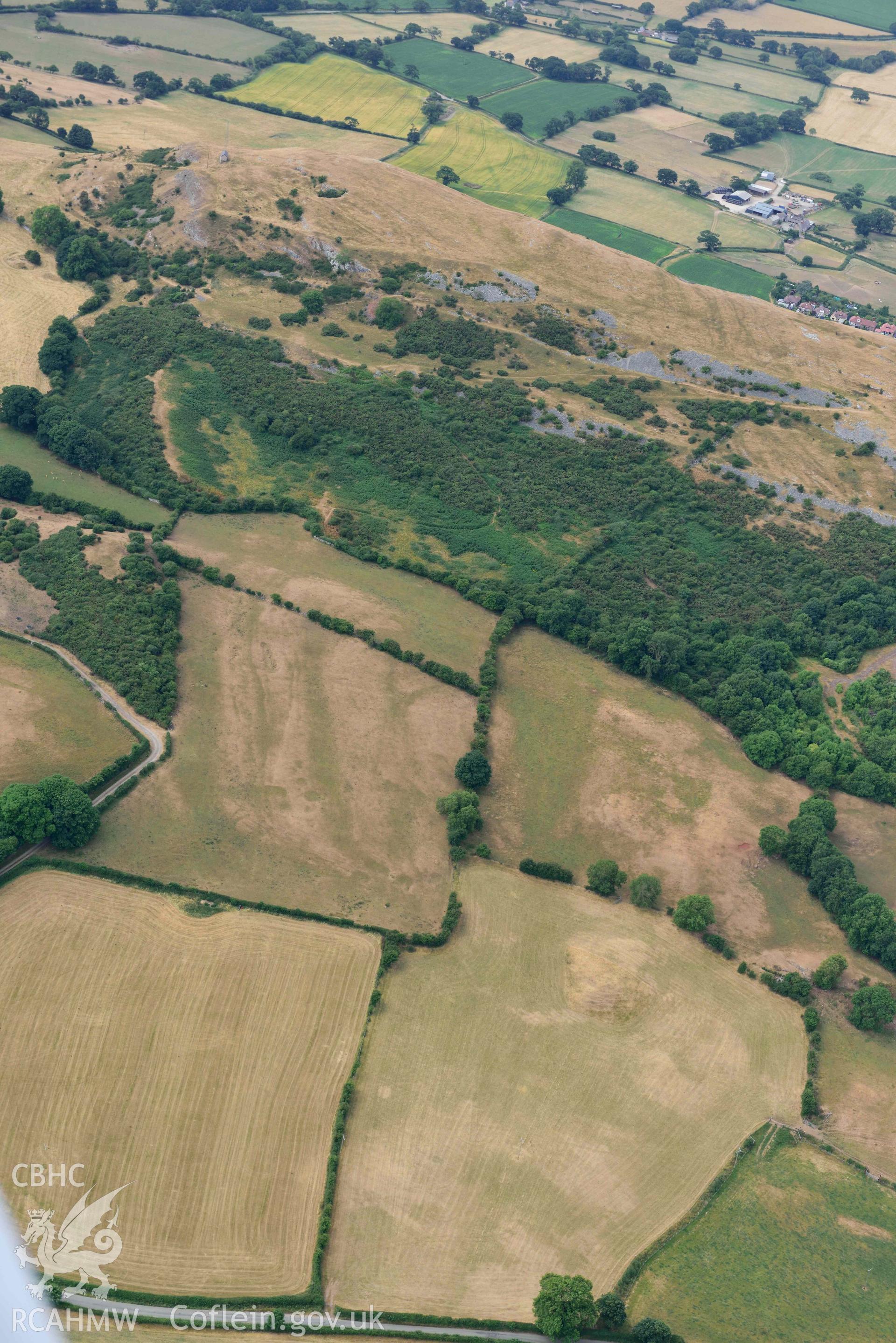 Moel Hiraddug. Oblique aerial photograph taken during the Royal Commission’s programme of archaeological aerial reconnaissance by Toby Driver on 10 July 2018.