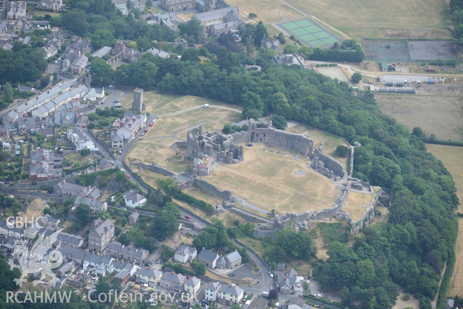 Denbigh Castle. Oblique aerial photograph taken during the Royal Commission’s programme of archaeological aerial reconnaissance by Toby Driver on 10 July 2018.