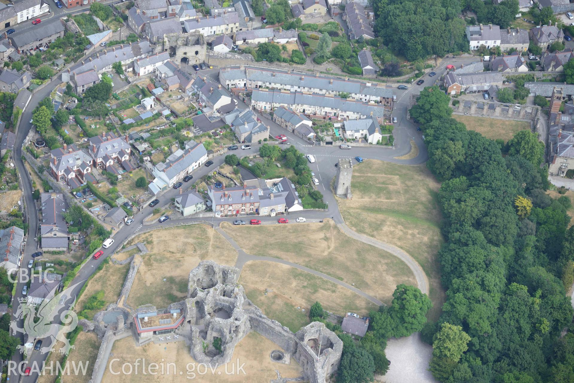 Denbigh Castle. Oblique aerial photograph taken during the Royal Commission’s programme of archaeological aerial reconnaissance by Toby Driver on 10 July 2018.