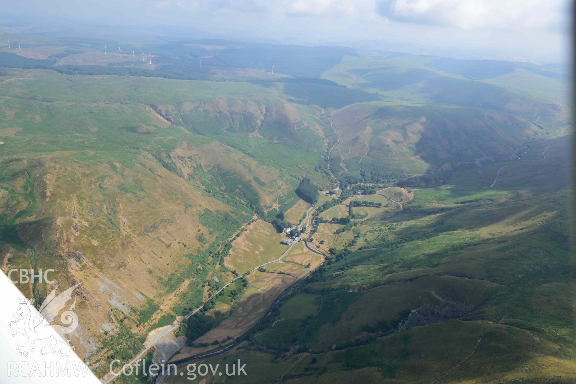 Tyllwyd Cwmystwyth ring ditch. Oblique aerial photograph taken during the Royal Commission’s programme of archaeological aerial reconnaissance by Toby Driver on 10 July 2018.