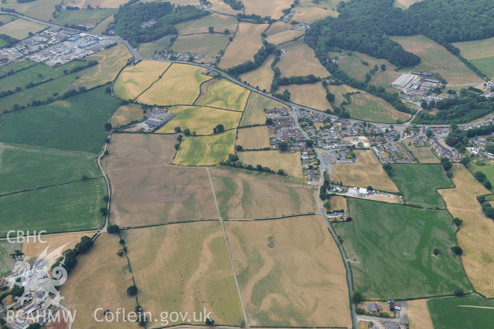 Rhewl round barrows complex. Oblique aerial photograph taken during the Royal Commission’s programme of archaeological aerial reconnaissance by Toby Driver on 10 July 2018.