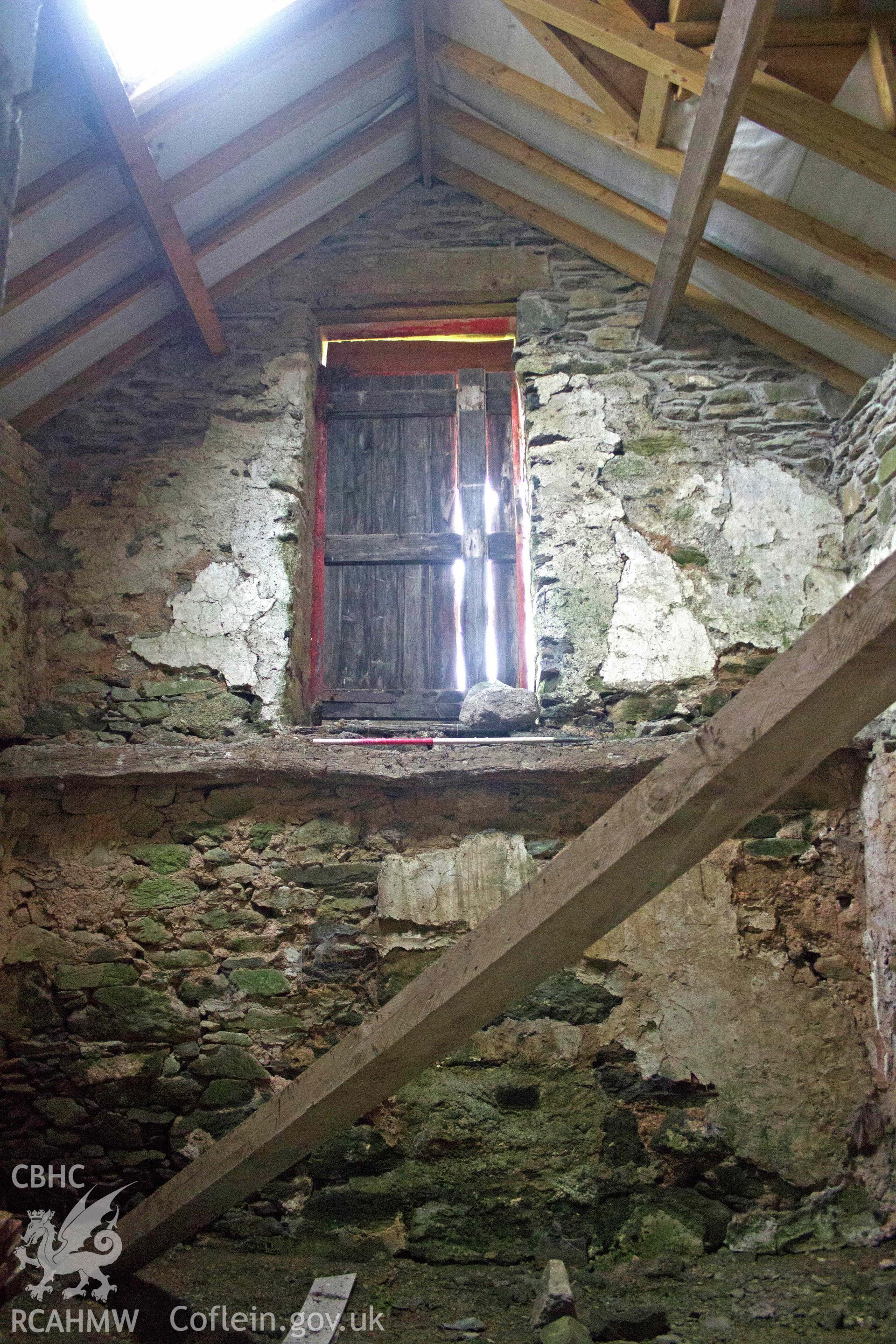 Photograph from an Historic Building Record Level 2 of a Cottage at Penrhyn Garn, Rhydlydan, Pentrefoelas, carried out by Aeon Archaeology in February 2024. Project Code: A0353.2.