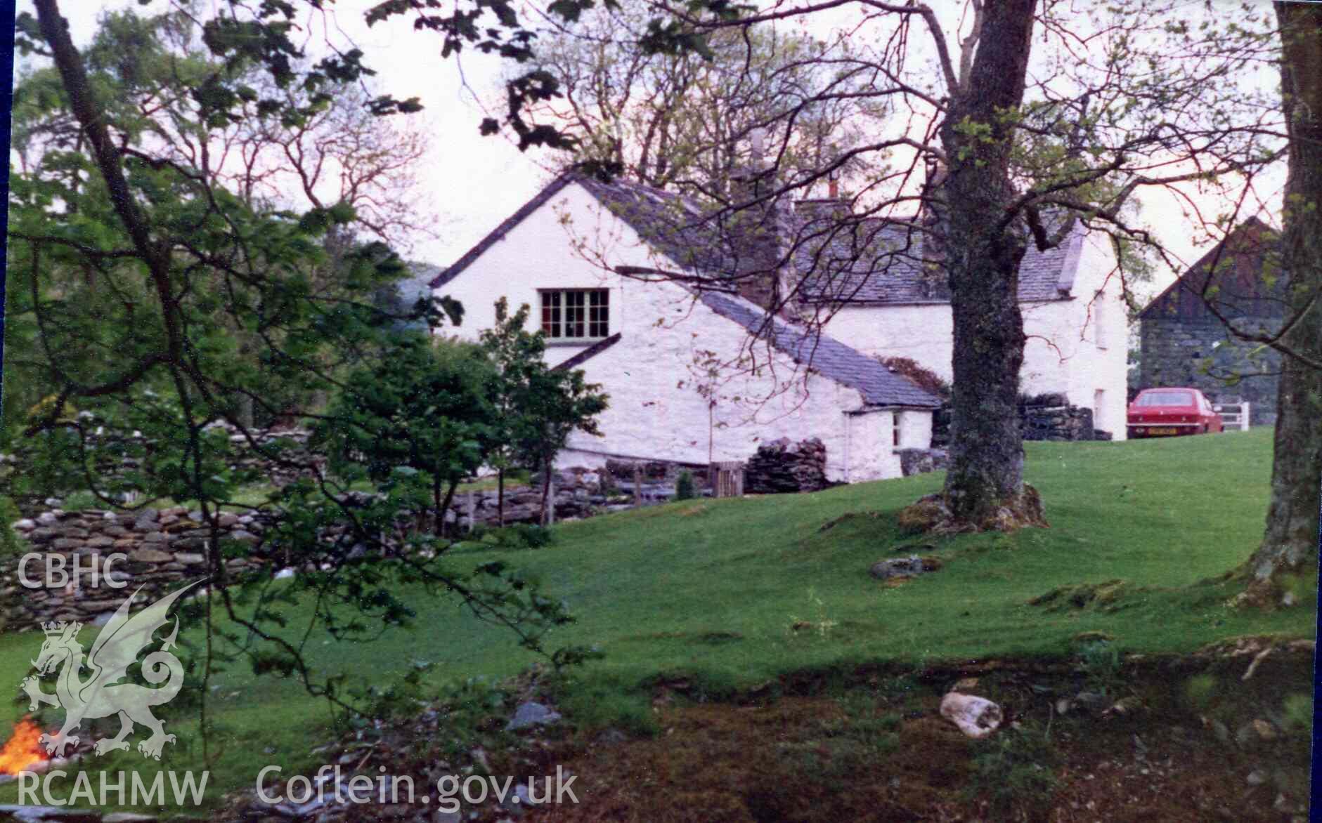 Side elevation of Hafod Dwyryd. Photographed by Ronald and Joan Adams in the late 1970s.