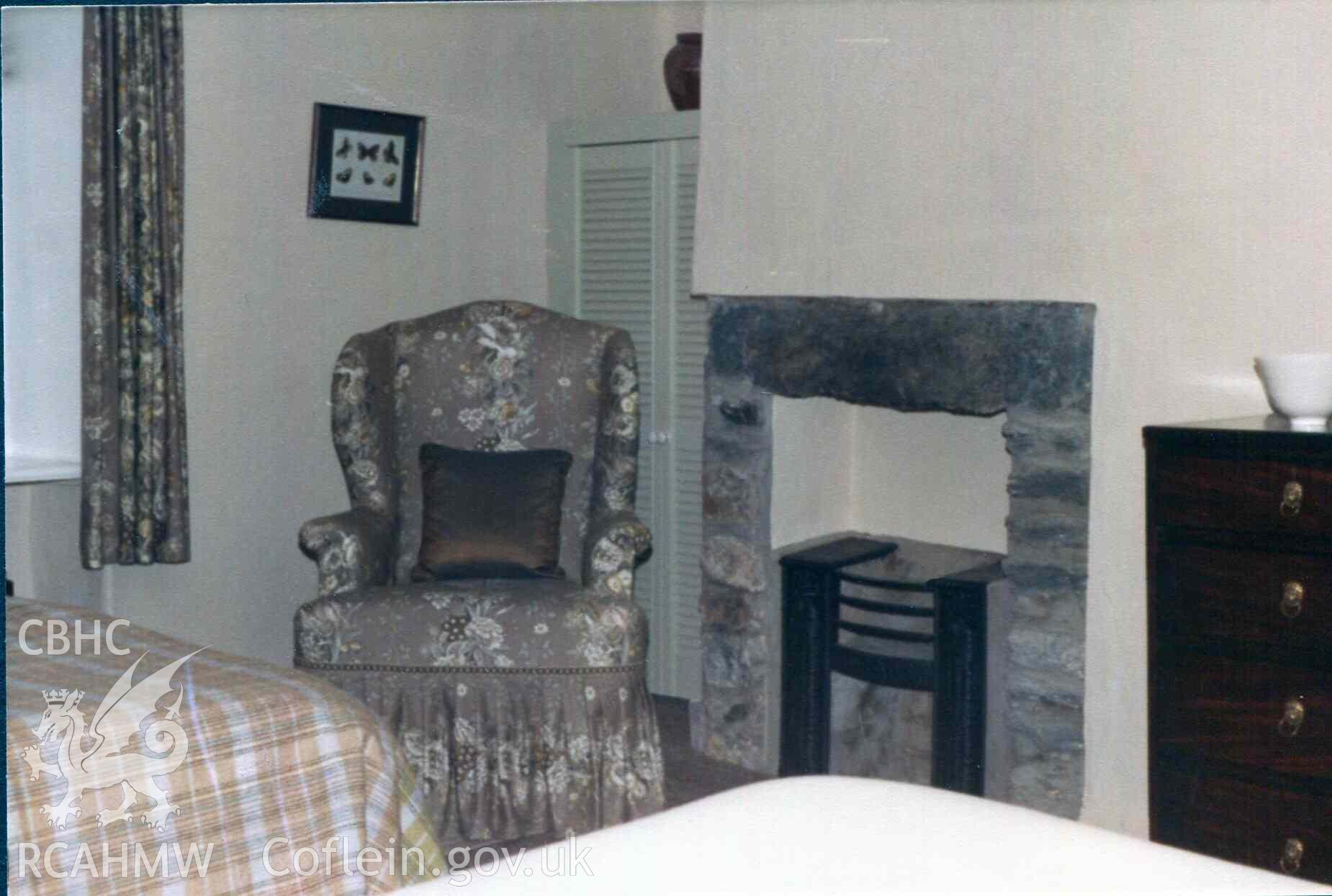 Bedroom directly at the top of the stairs at Hafod Dwyryd. Photographed by Ronald and Joan Adams, probably in the early to mid 1970s.