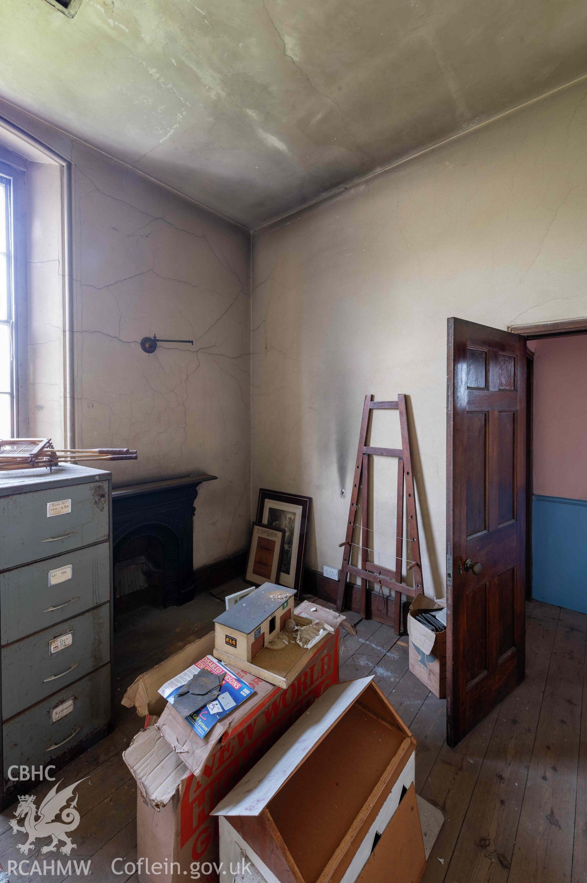 Capel Zion Baptist Chapel, Newtown - first floor north central room looking north.