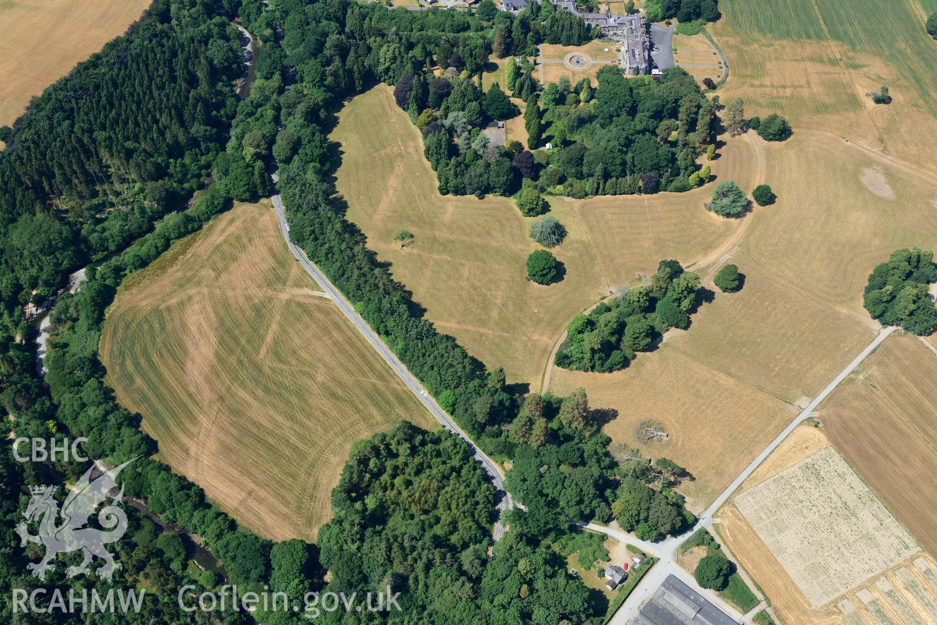 Detailed view of Trawsgoed Roman fort cropmarks. Oblique aerial photograph taken during the Royal Commission’s programme of archaeological aerial reconnaissance by Toby Driver on 10 July 2018.