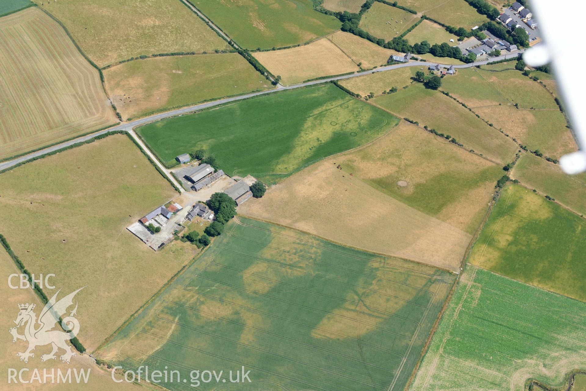 Bodnithoedd barrow cemetery, Botwnnog. Oblique aerial photograph taken during the Royal Commission’s programme of archaeological aerial reconnaissance by Toby Driver on 10 July 2018.