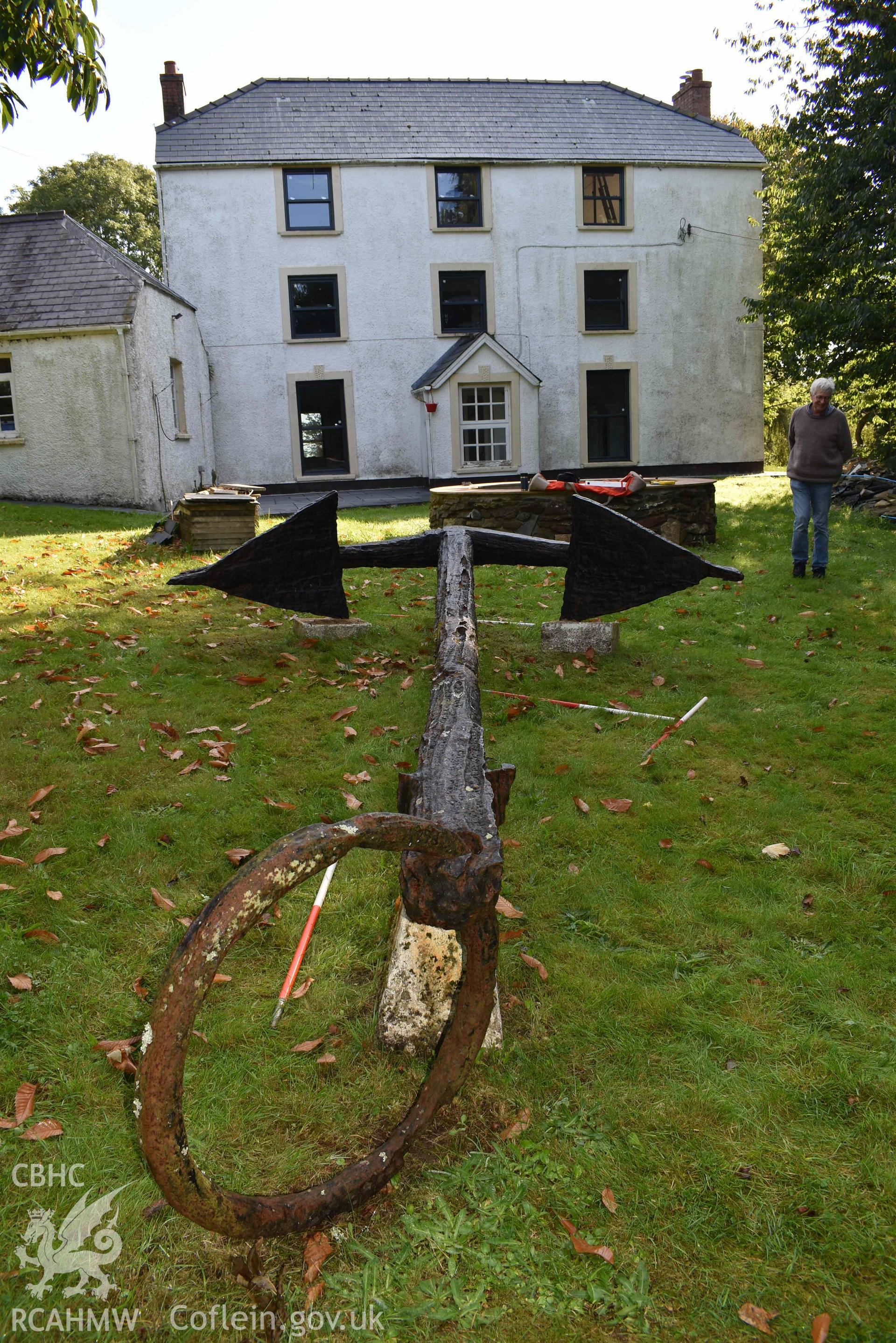 The anchor at Great Hoaten Farm on 18/09/2024, seen from the end of the ring and stock (now missing). Scale is 1m.