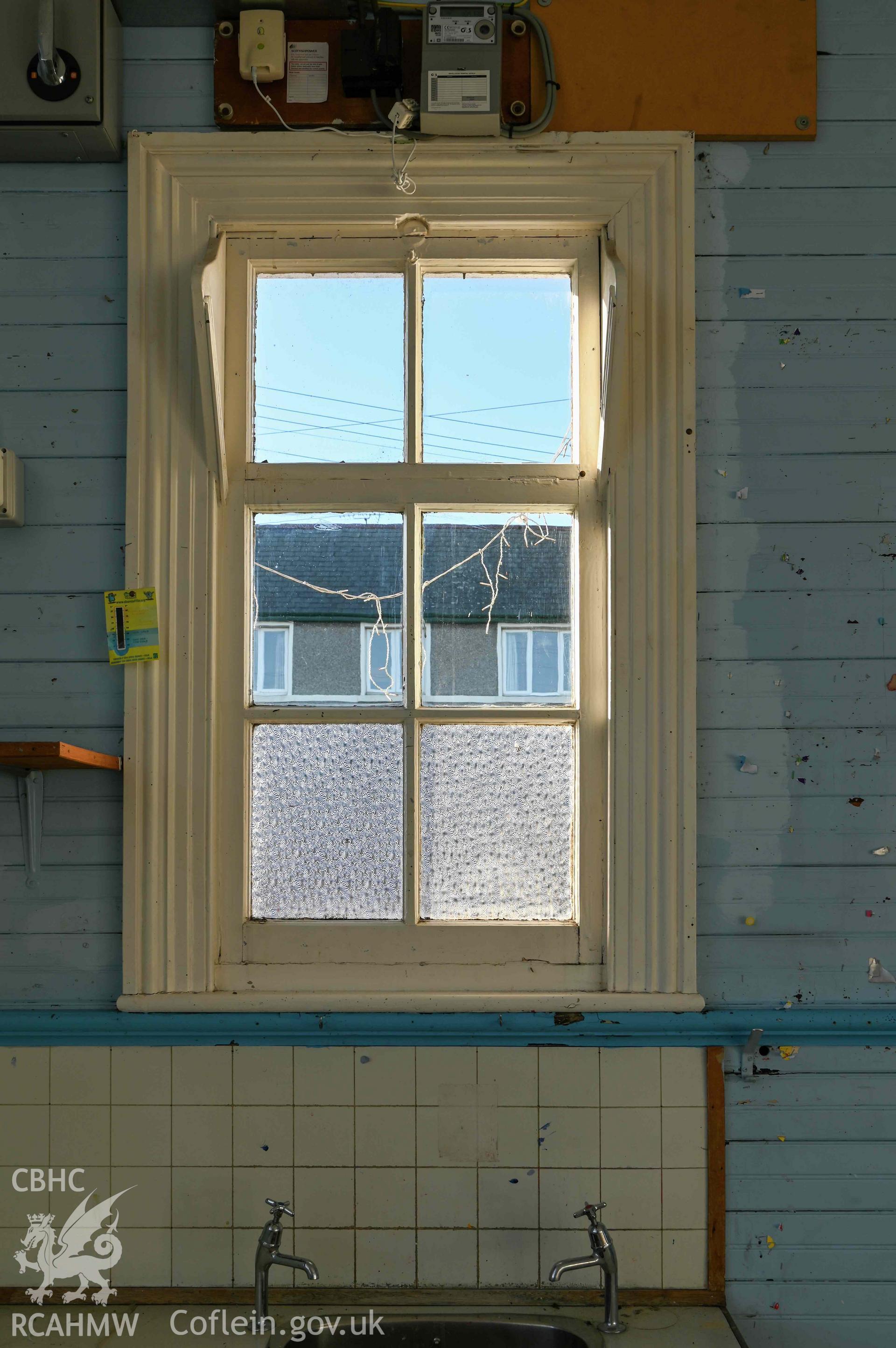 Ysgol Abersoch, classroom 1 detail of original window to front (western) façade