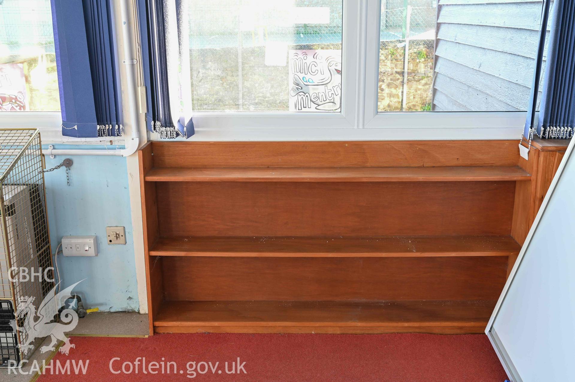 Ysgol Abersoch, classroom 3 detail of child-height shelving