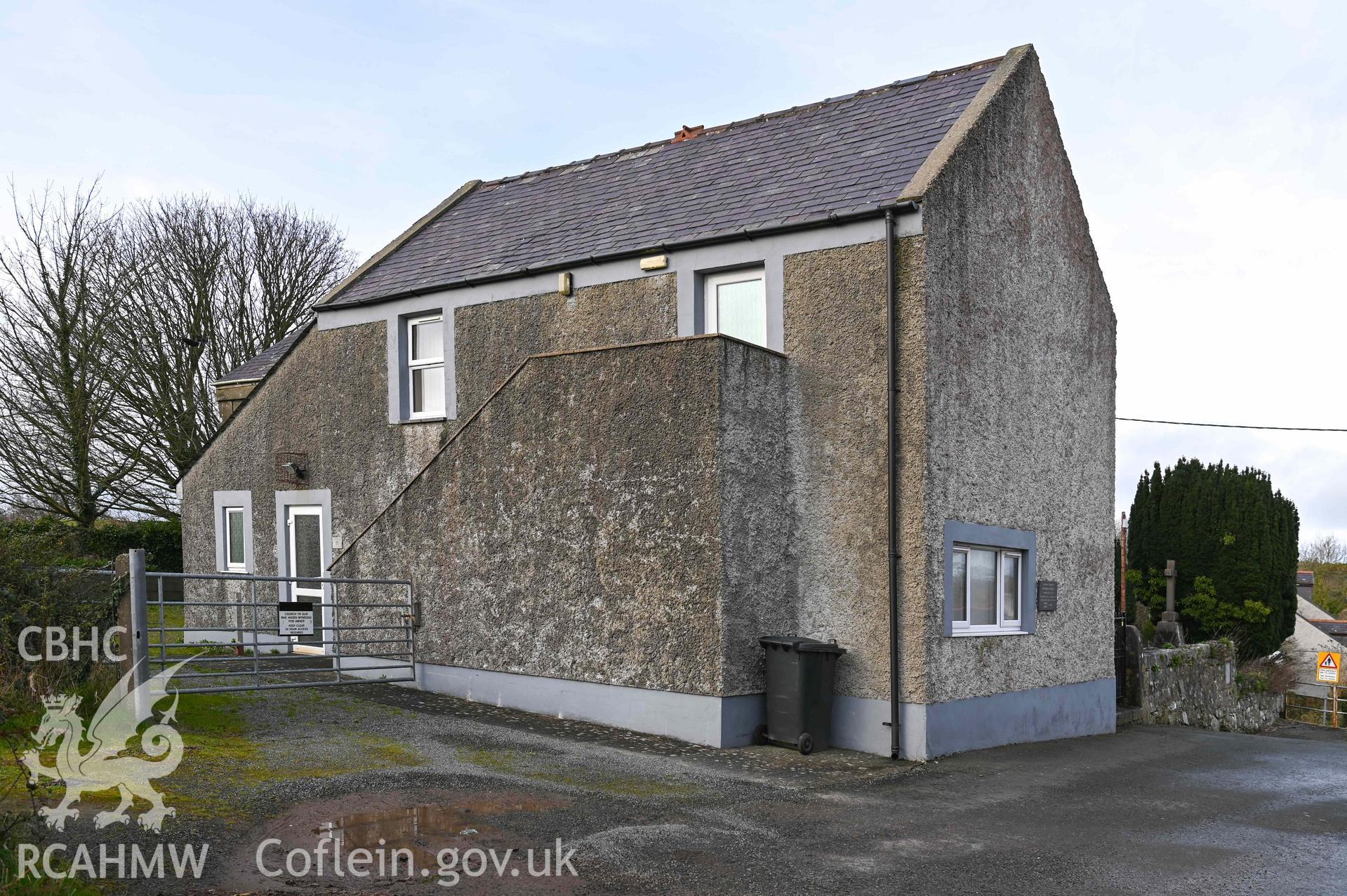 Brynyrefail Chapel - View of the rear and side of the chapel house, taken from South