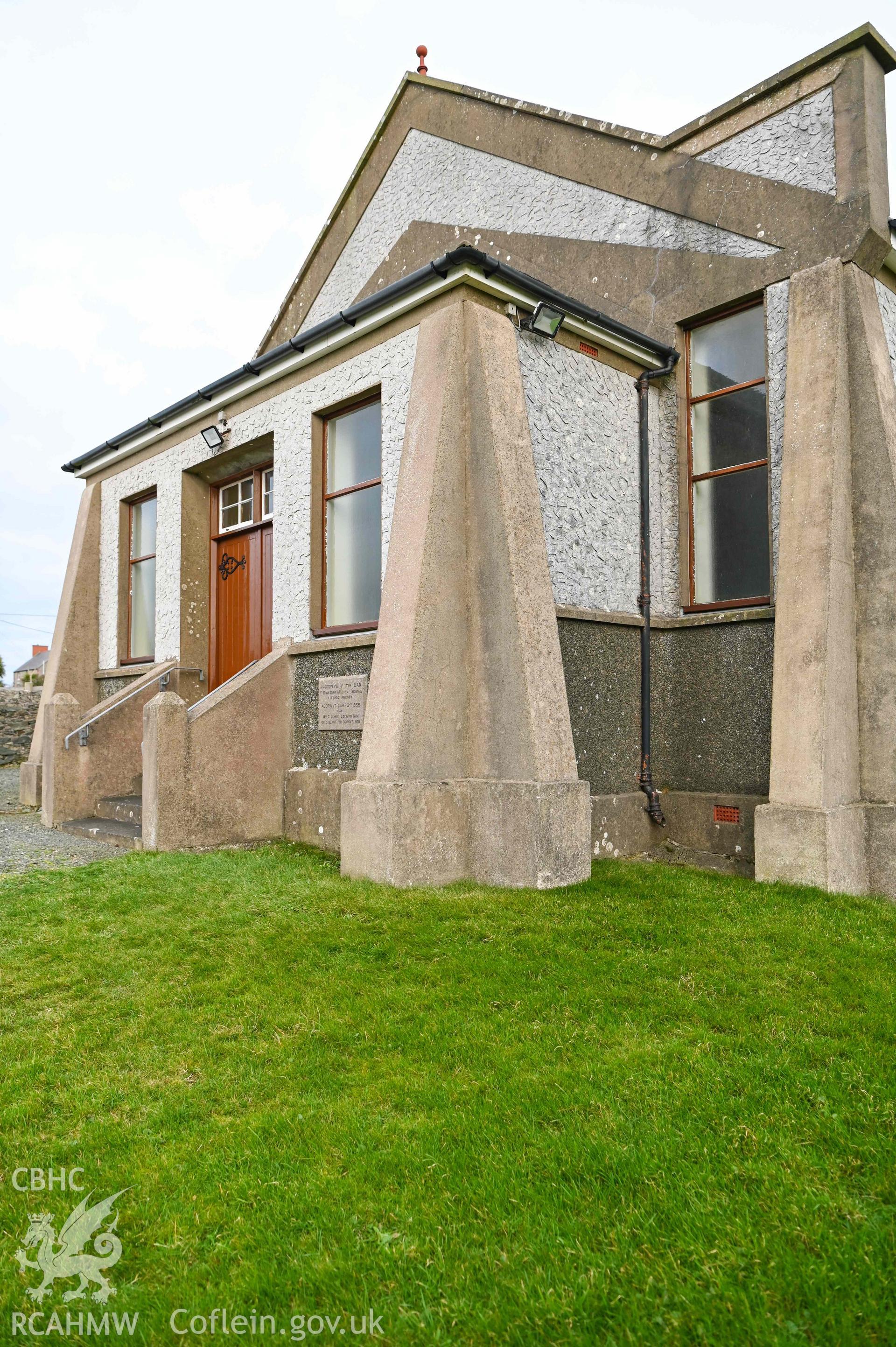 Rehoboth Chapel - Side view of the front of the chapel, taken from South-West