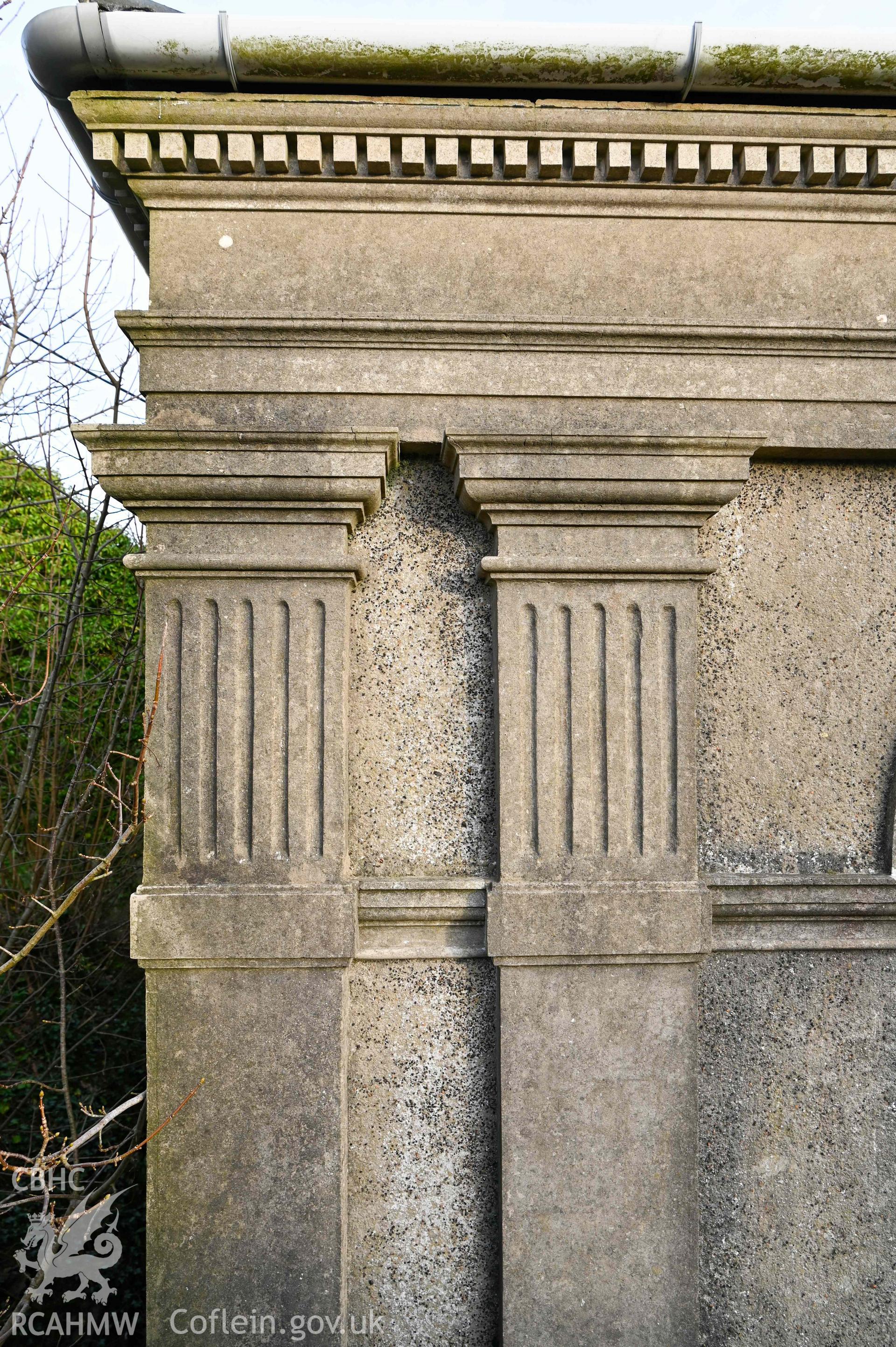 Peniel Chapel - Detailed view of part of the chapel's façade, taken from West