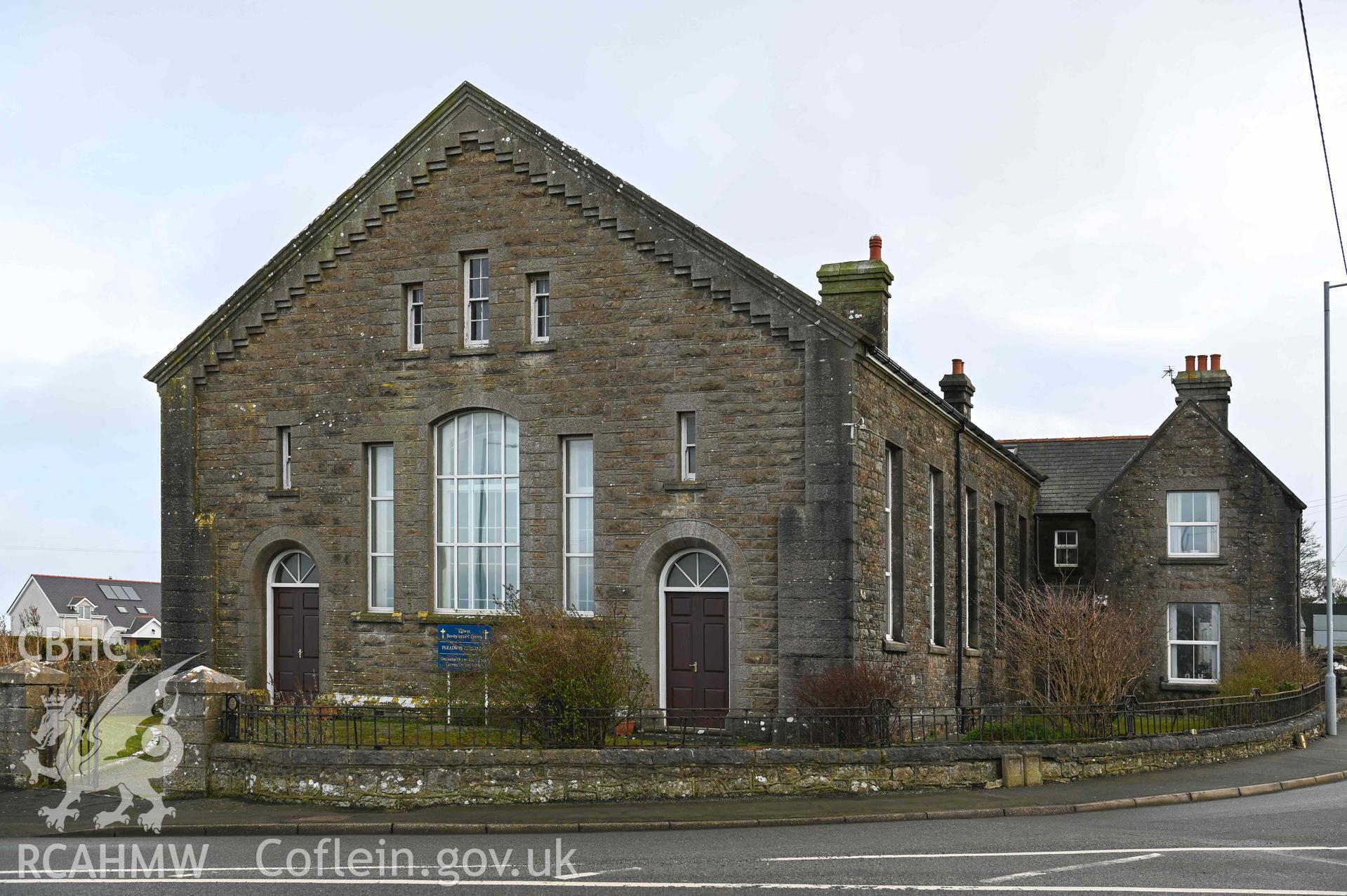 Paradwys Chapel - View of the front and side of the chapel, taken from North-West