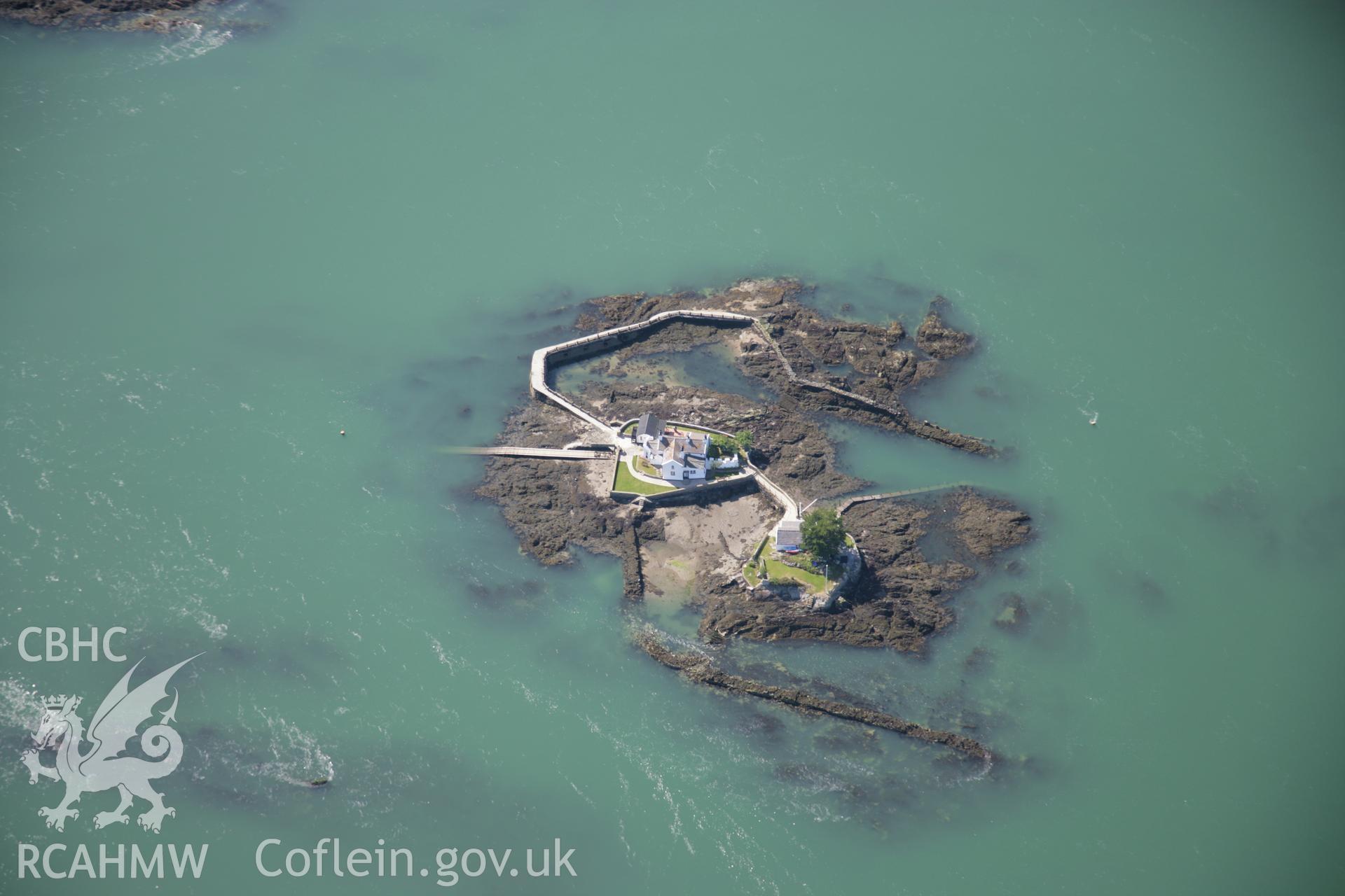 RCAHMW colour oblique aerial photograph of Ynys Gorad Goch Fish Curery, near Bangor. Taken on 14 June 2006 by Toby Driver