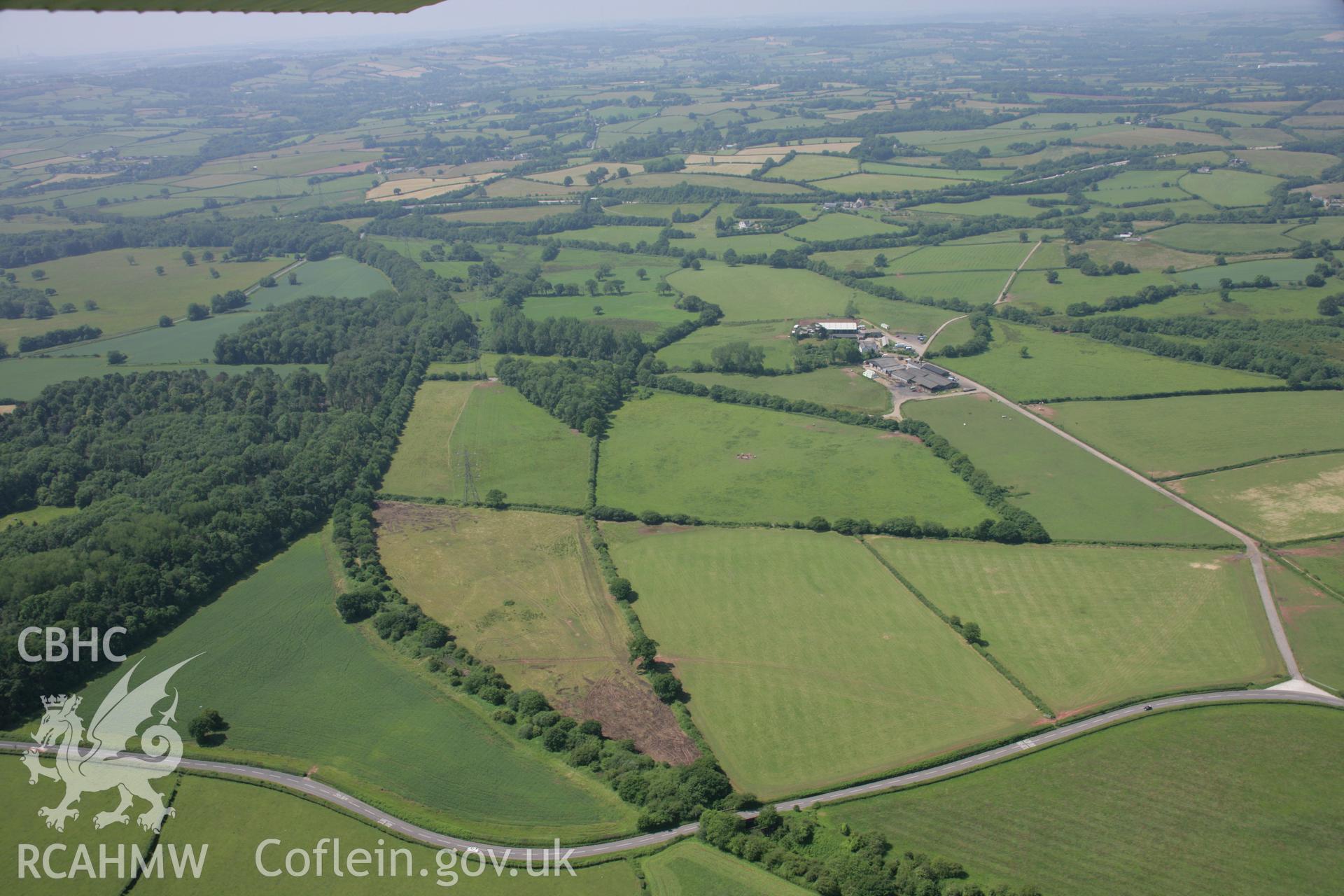 RCAHMW colour oblique photograph of St Fagans battlefield. Taken by Toby Driver on 29/06/2006.