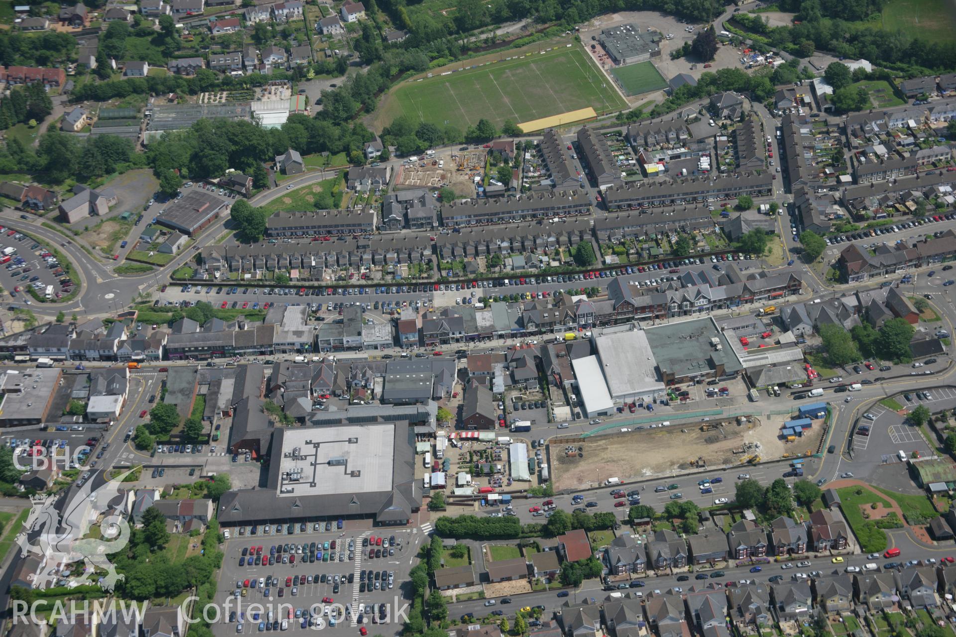 RCAHMW colour oblique aerial photograph of Blackwood from the west. Taken on 09 June 2006 by Toby Driver.