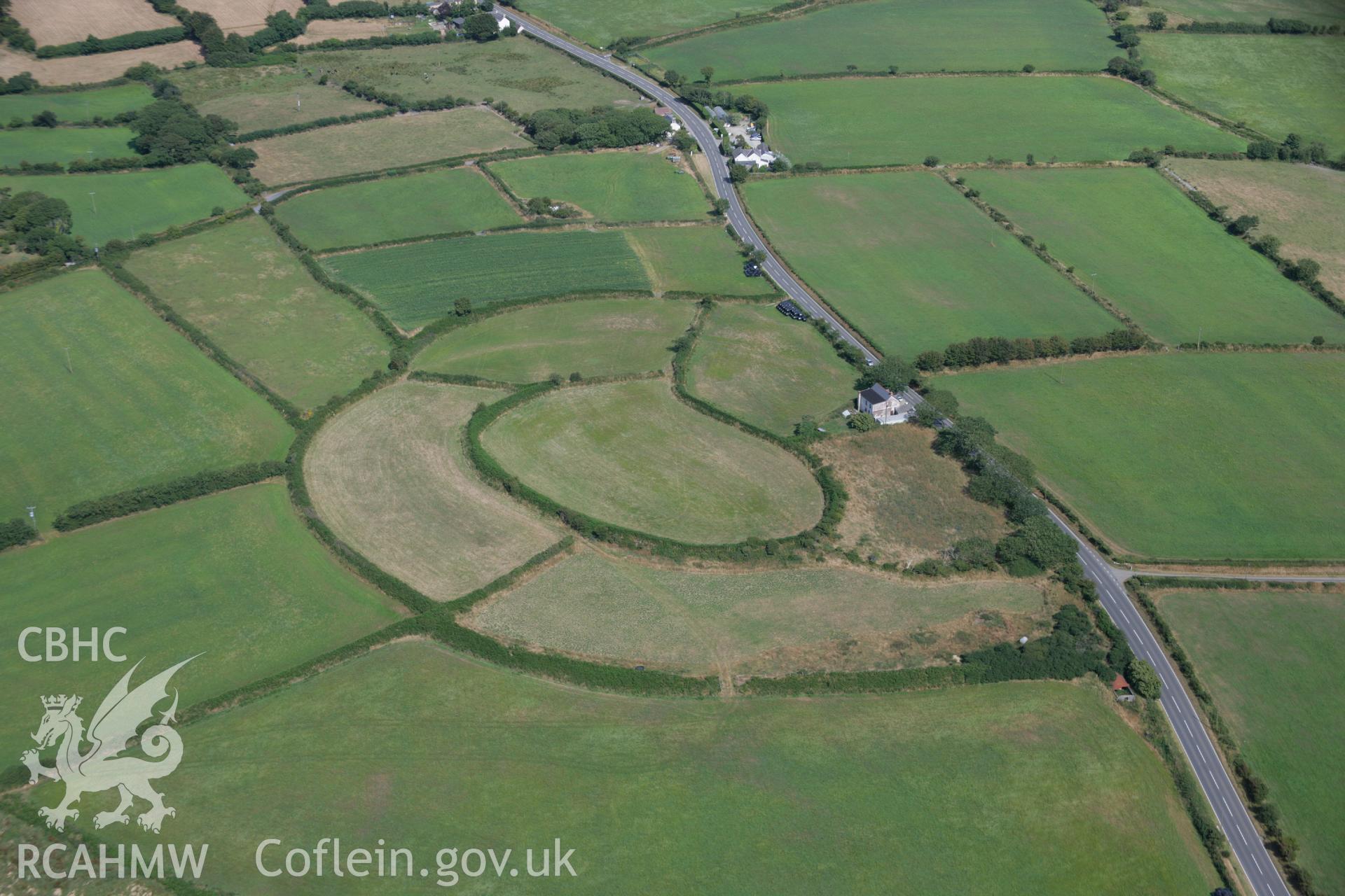 RCAHMW colour oblique aerial photograph of Castell Nadolig. Taken on 27 July 2006 by Toby Driver.