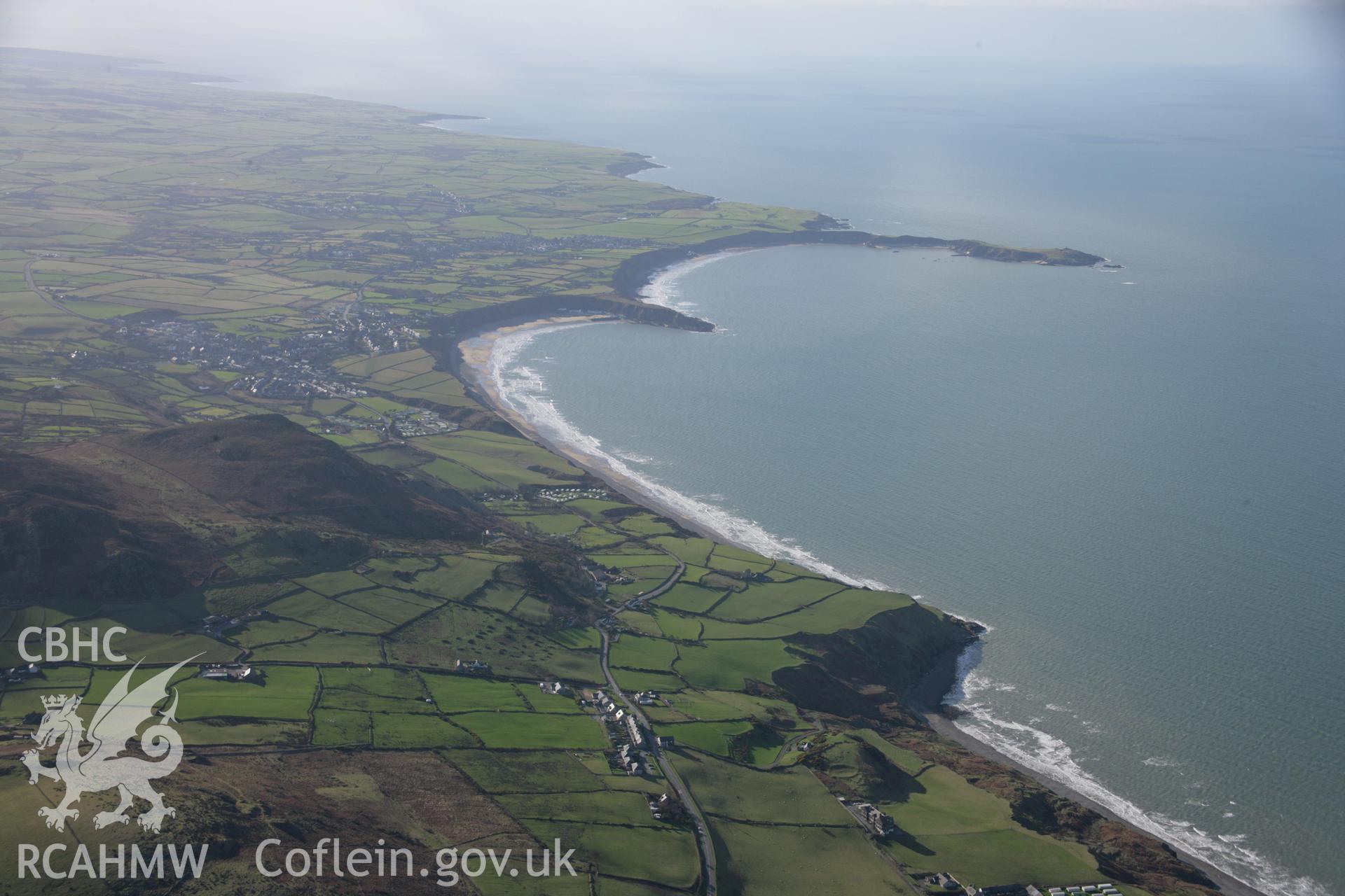RCAHMW colour oblique aerial photograph of Nefyn to Porth Dinllaen in winter landscape view from the north-east. Taken on 09 February 2006 by Toby Driver.